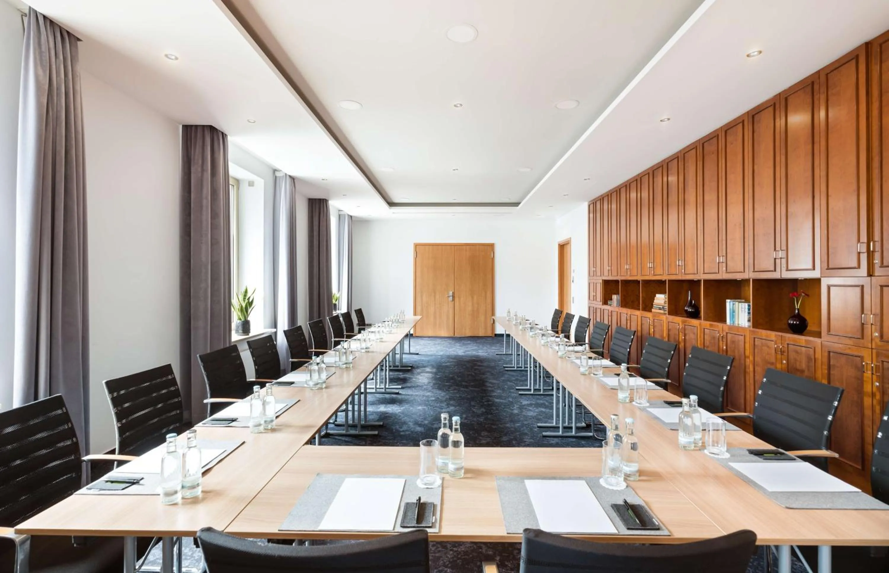 Meeting/conference room in Lindner Hotel Frankfurt Main Plaza, part of JdV by Hyatt