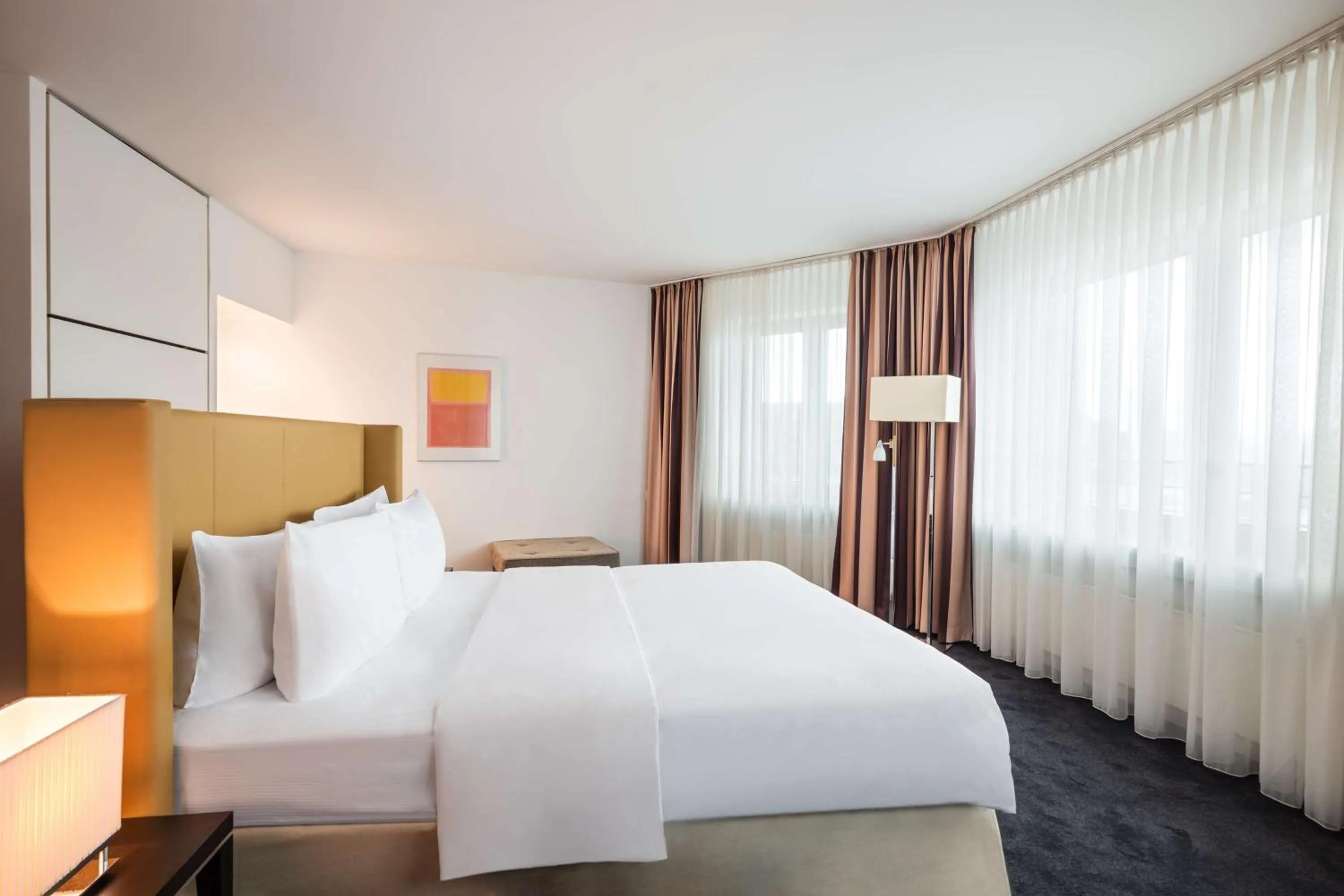 Photo of the whole room in Lindner Hotel Frankfurt Main Plaza, part of JdV by Hyatt