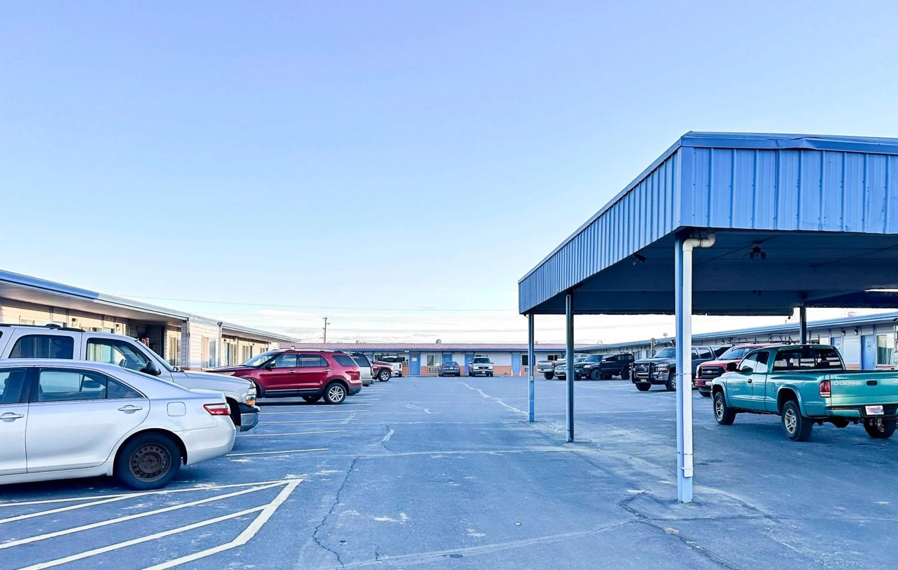 Parking in Rodeway Inn Boardman - Hermiston