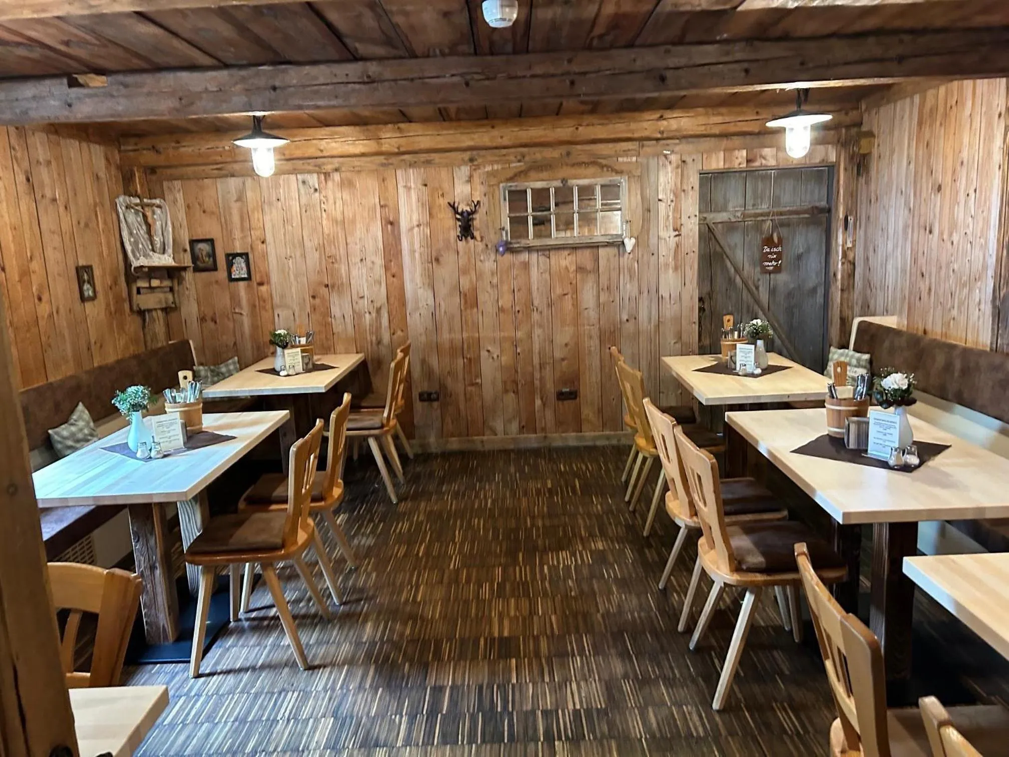 Restaurant/places to eat in Hotel Am Kamin