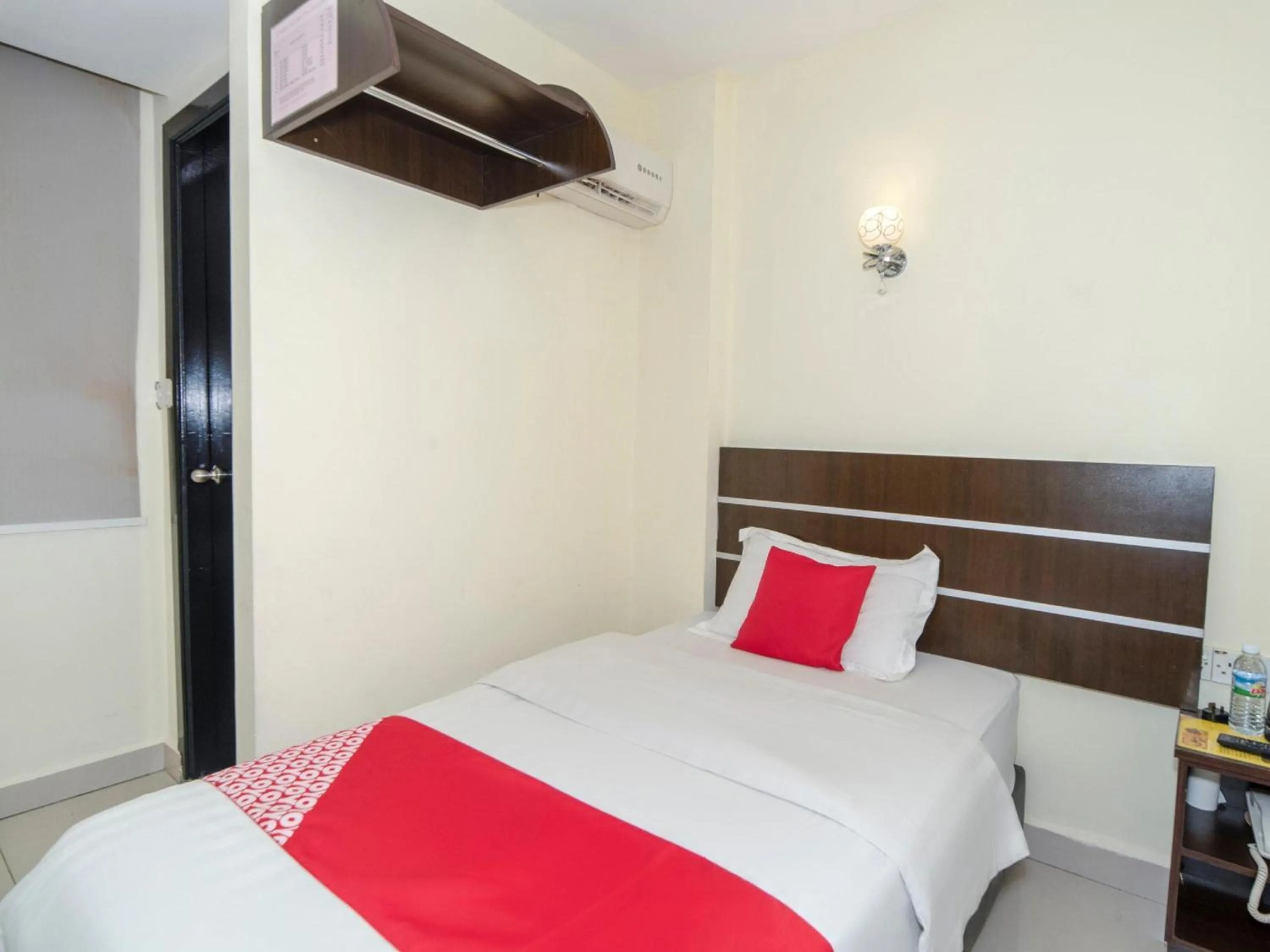 Photo of the whole room in Hotel O Stay Inn