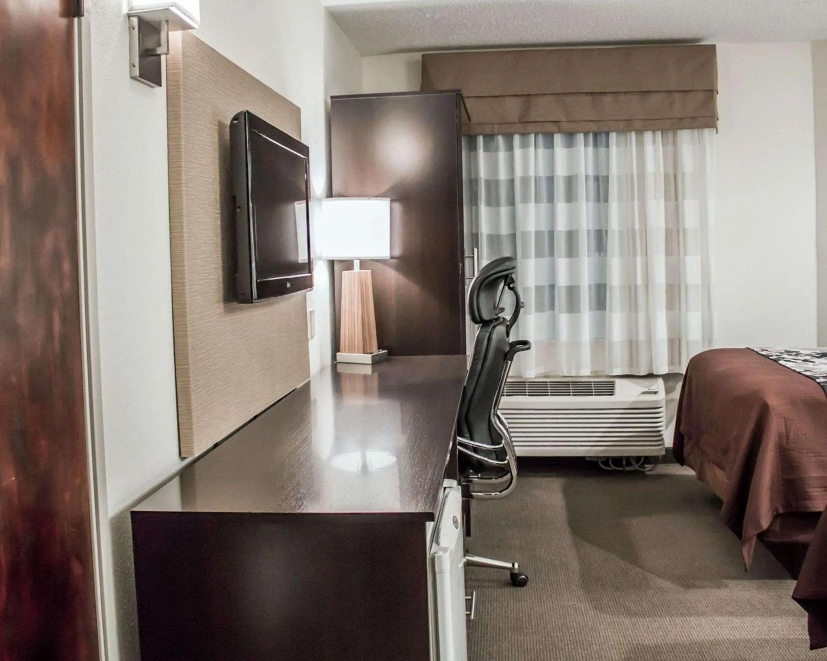 Photo of the whole room, Bed in Sleep Inn Summersville - New River Gorge Area