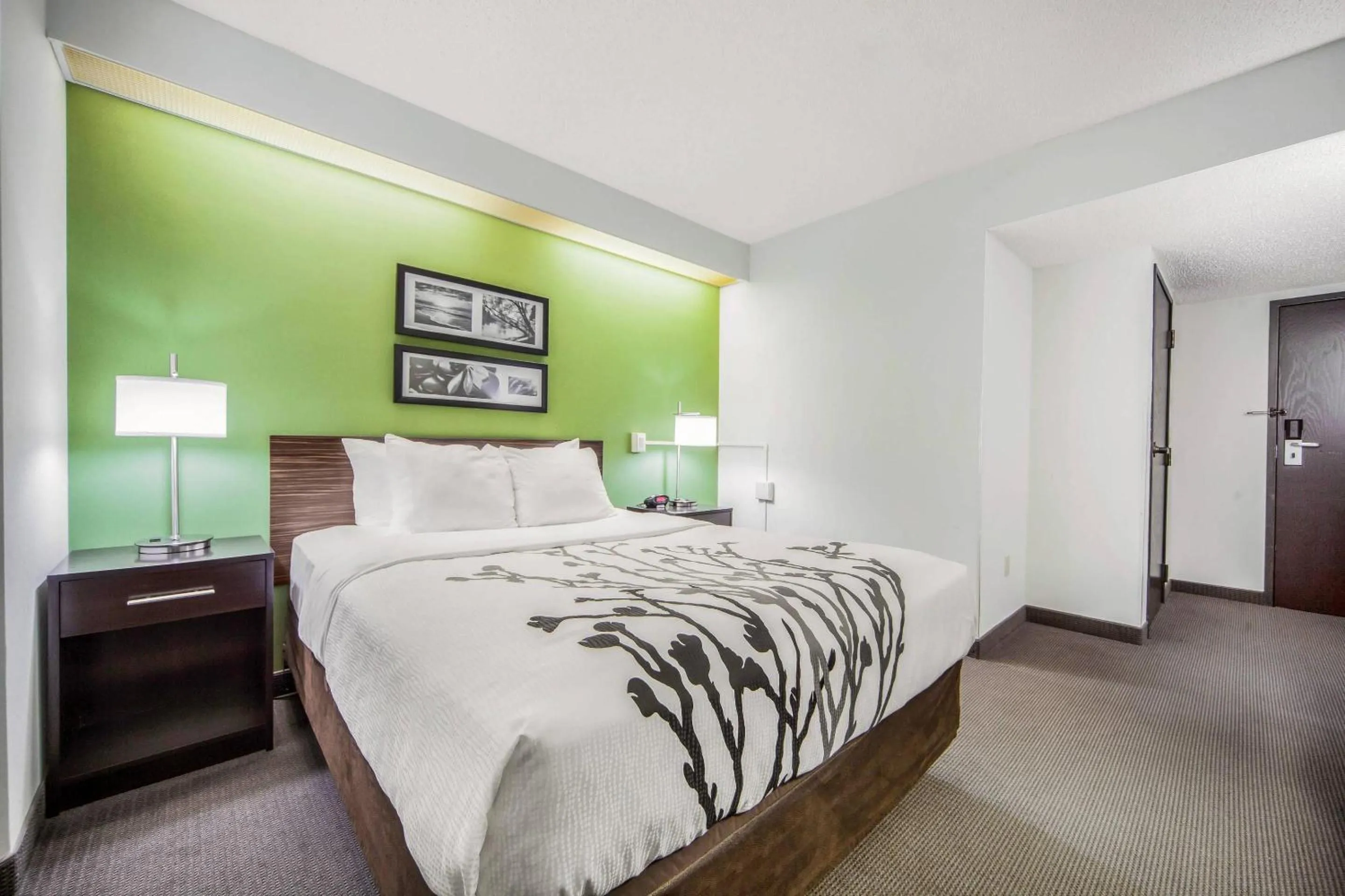 Bedroom, Bed in Sleep Inn & Suites Columbus, NE