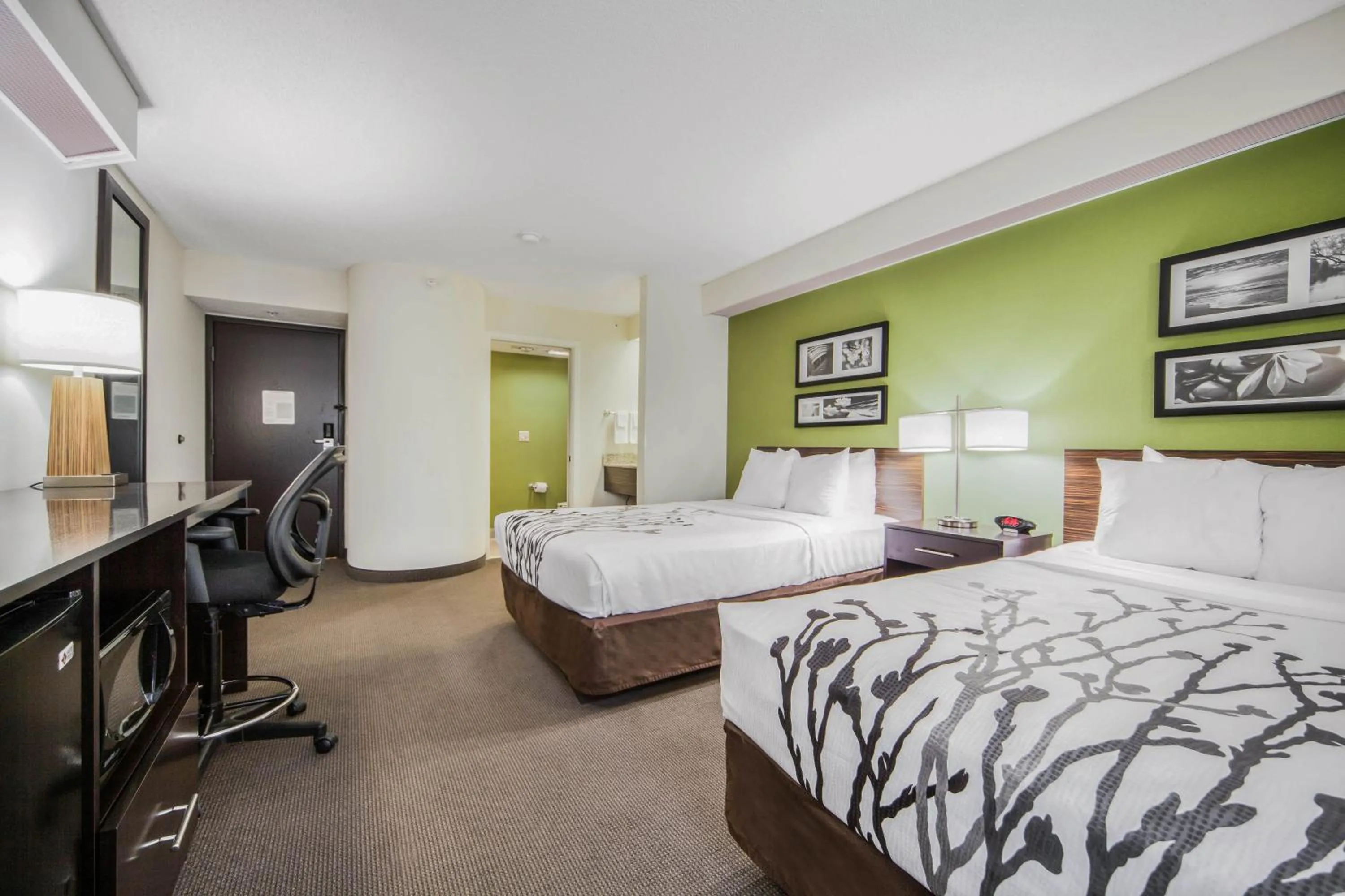 Bed in Sleep Inn & Suites Columbus, NE