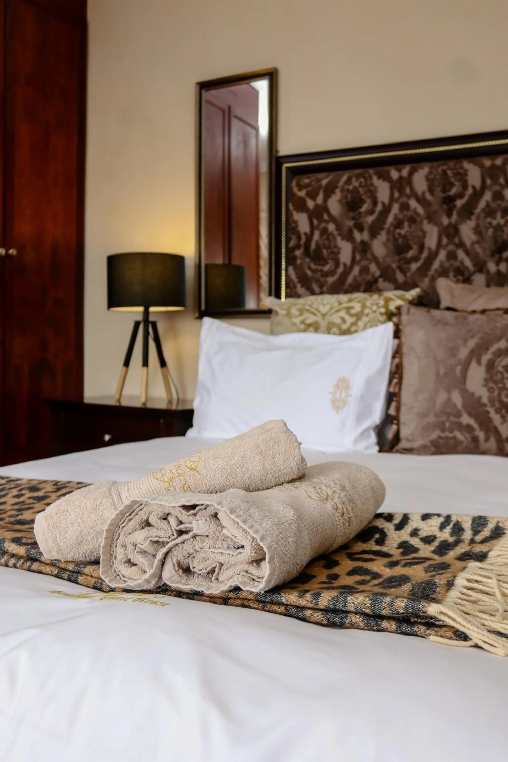 Bed in TDM's Boutique Guest House