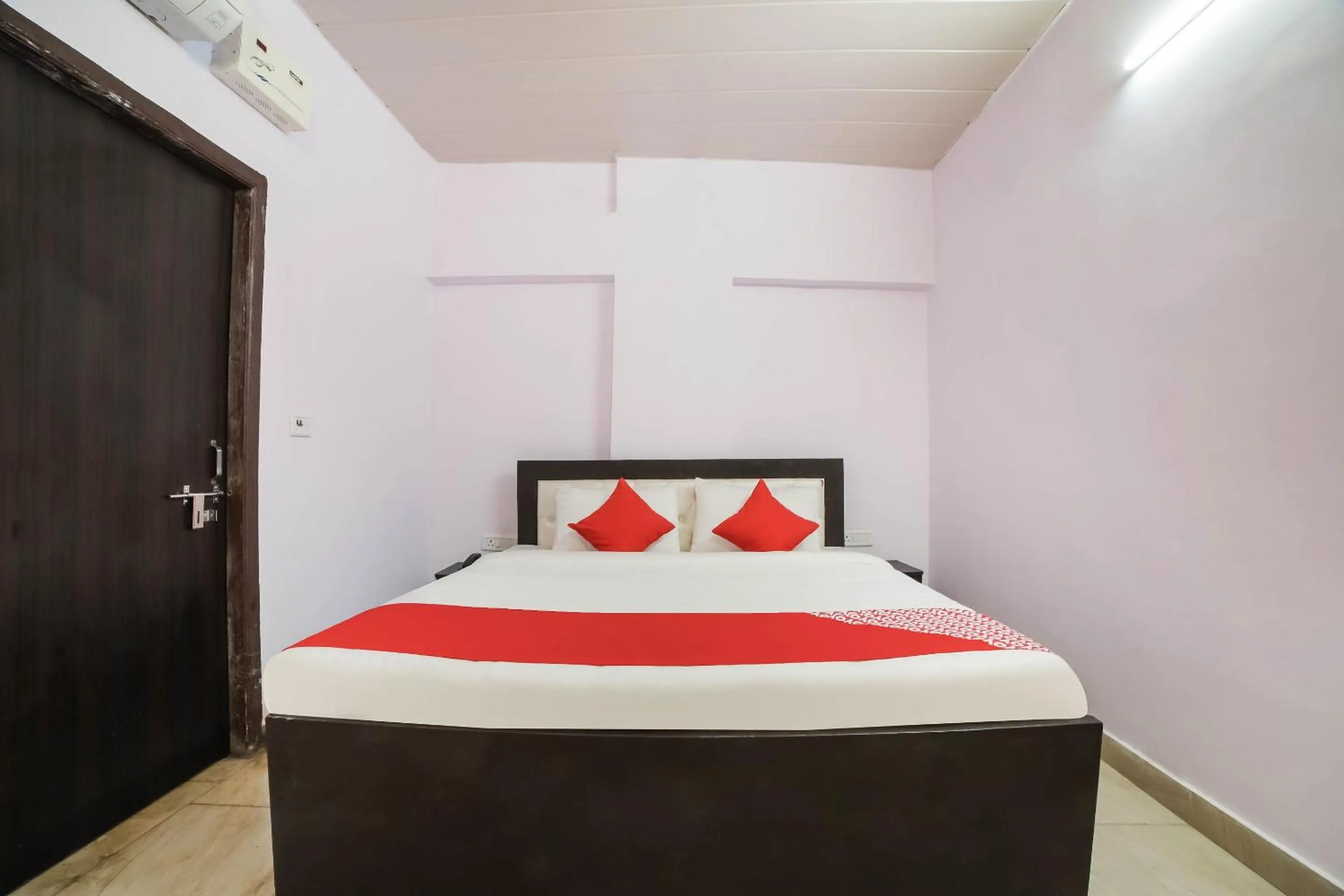 Bedroom, Bed in OYO Kl Khari Inn