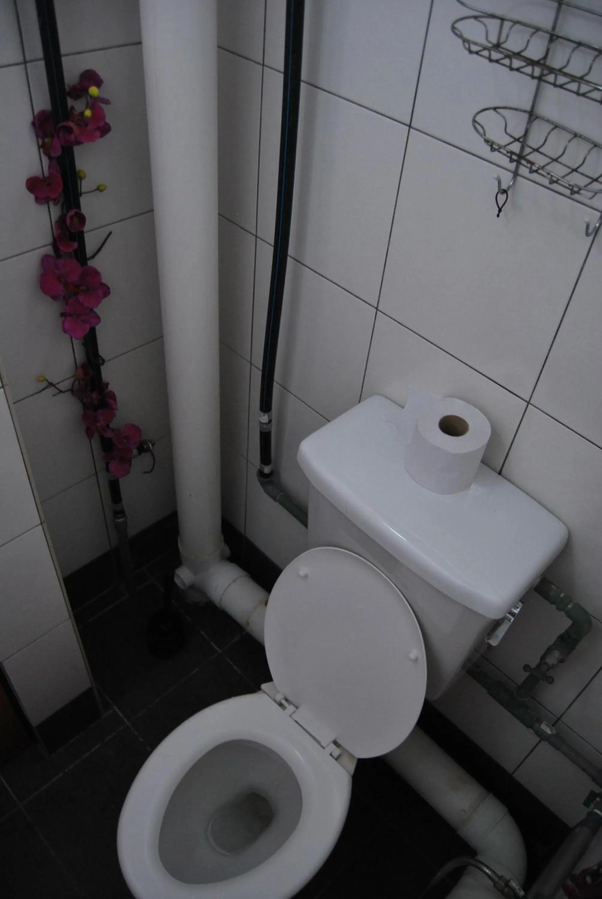 Bathroom in Borneo Sweet Guesthouse