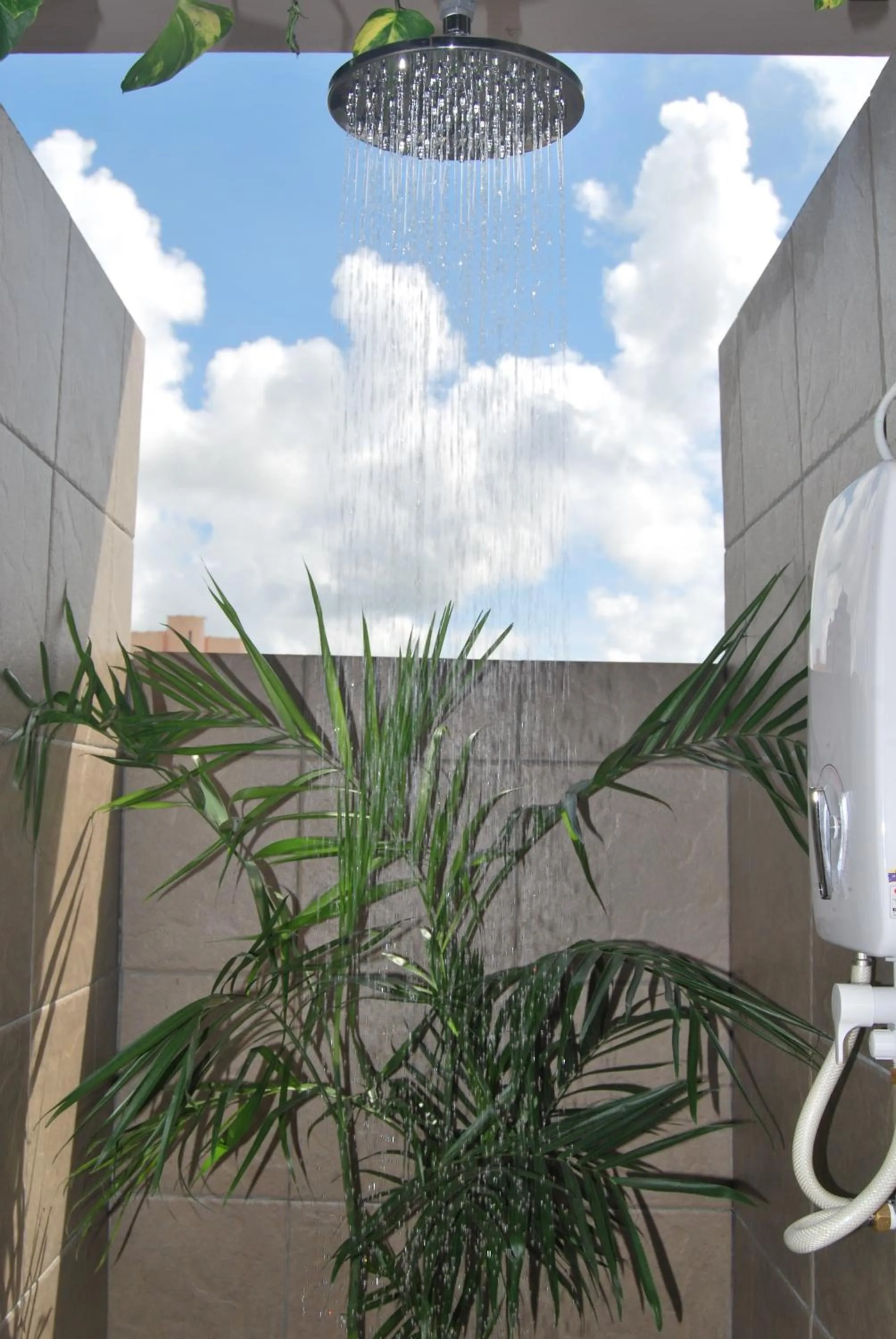 Bathroom in Borneo Sweet Guesthouse