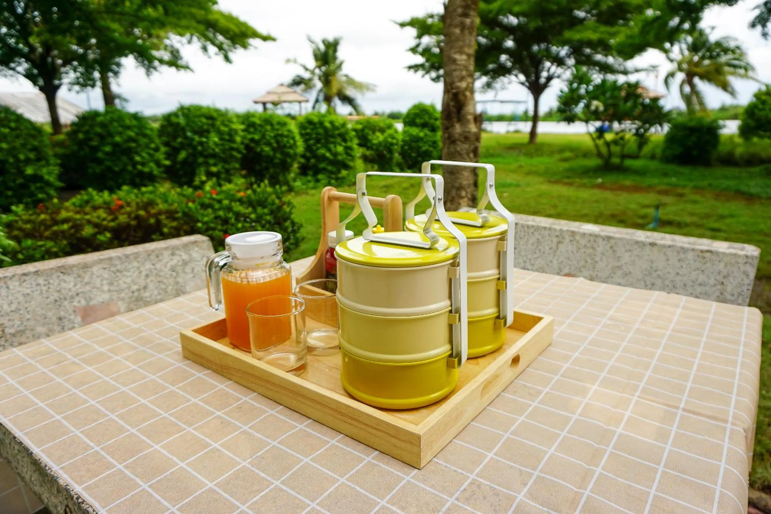 Breakfast in Beung Sampathuan Nakornchaisri Resort