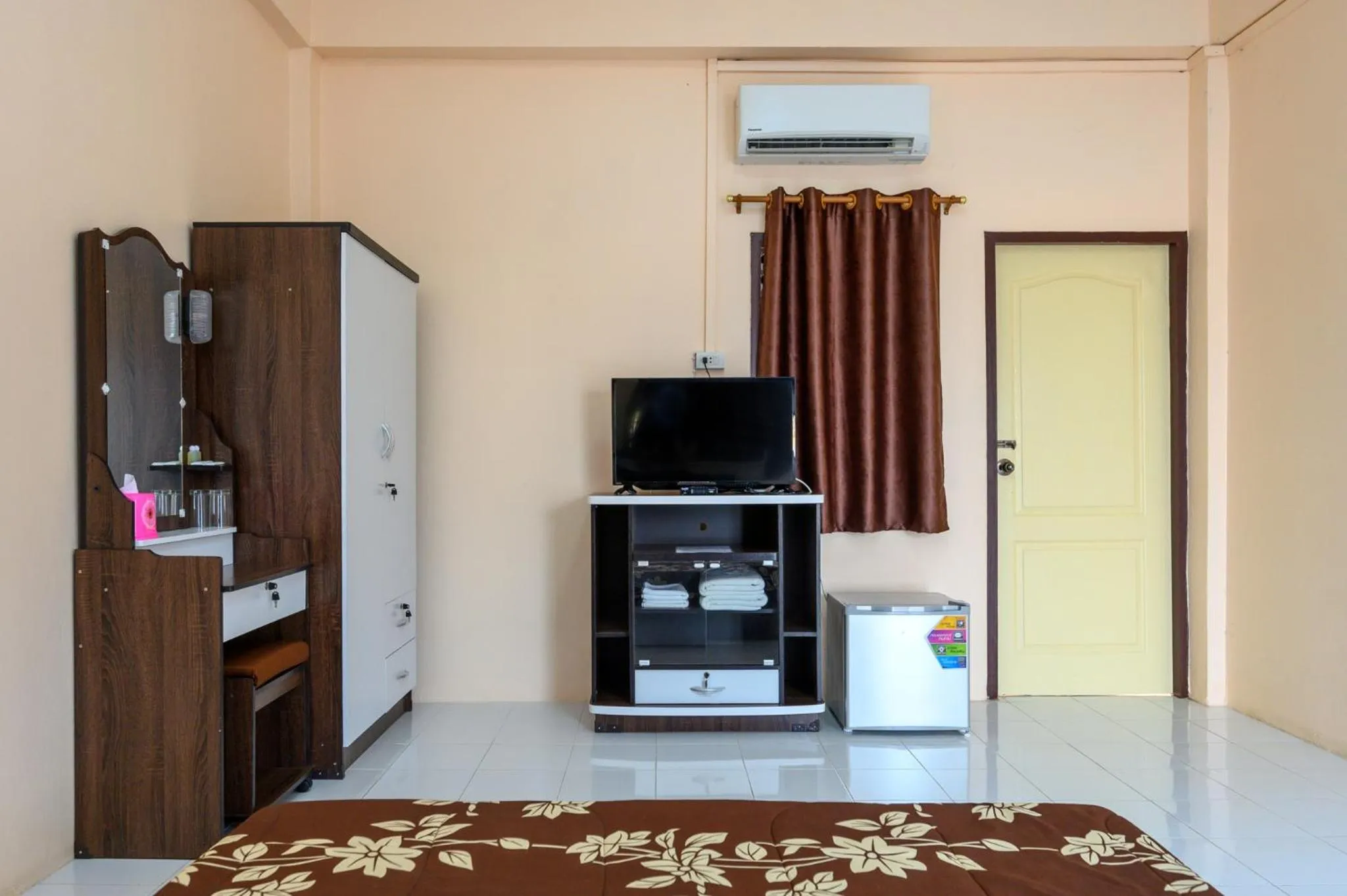 TV and multimedia in Beung Sampathuan Nakornchaisri Resort