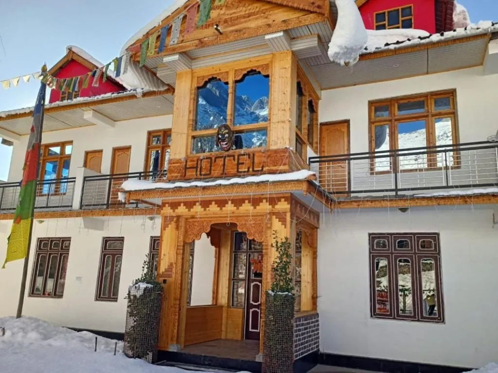 StayApart Shruti Guest House