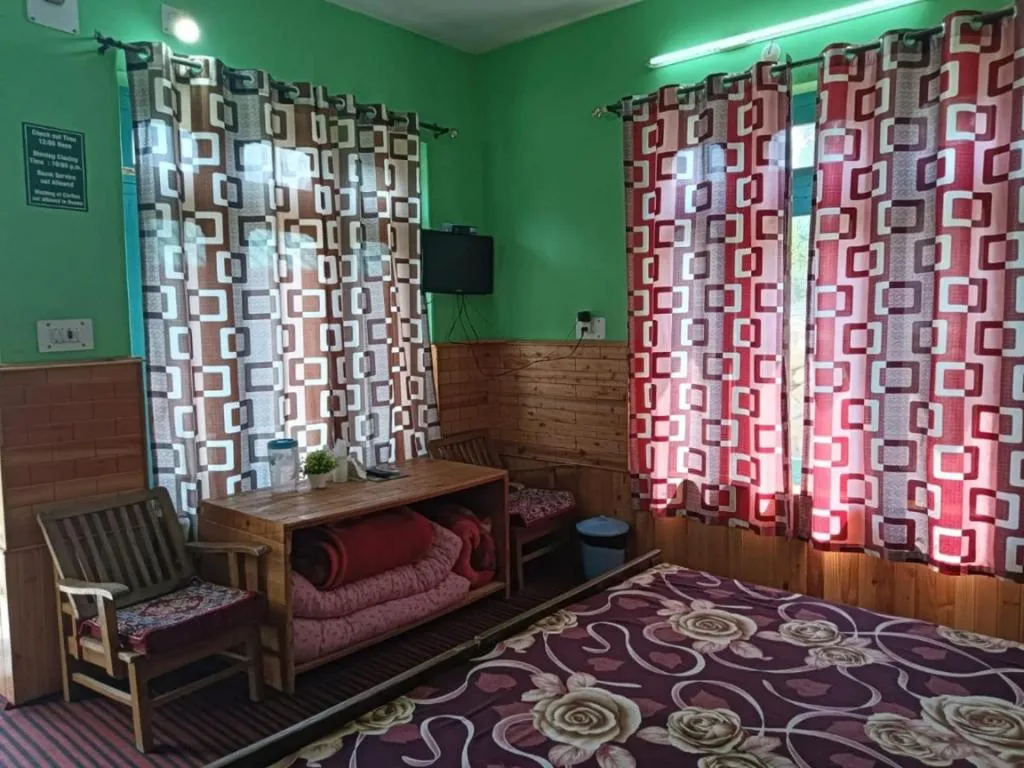 Superior Double Room in StayApart Shruti Guest House