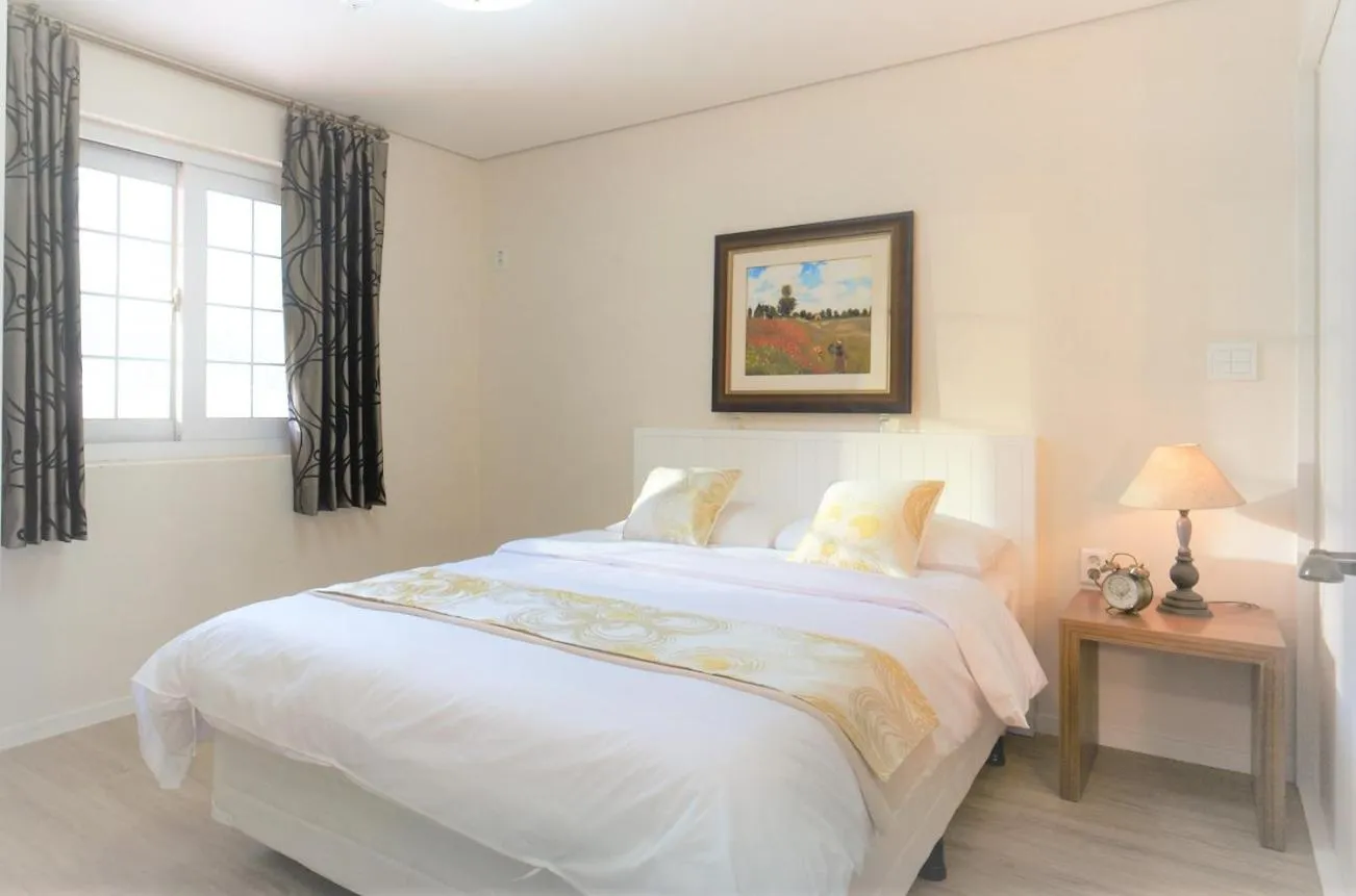 Bed in Tops10 Resort Donggang Cistar