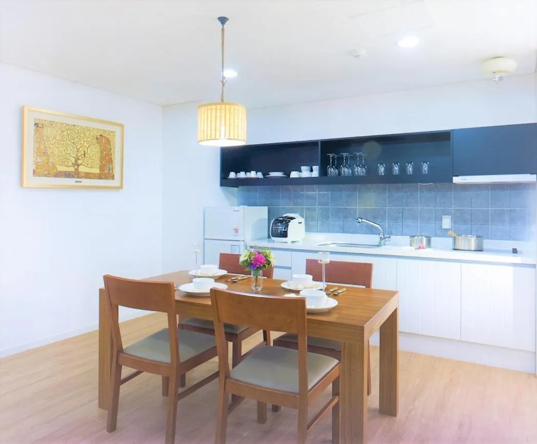 Dining area in Tops10 Resort Donggang Cistar