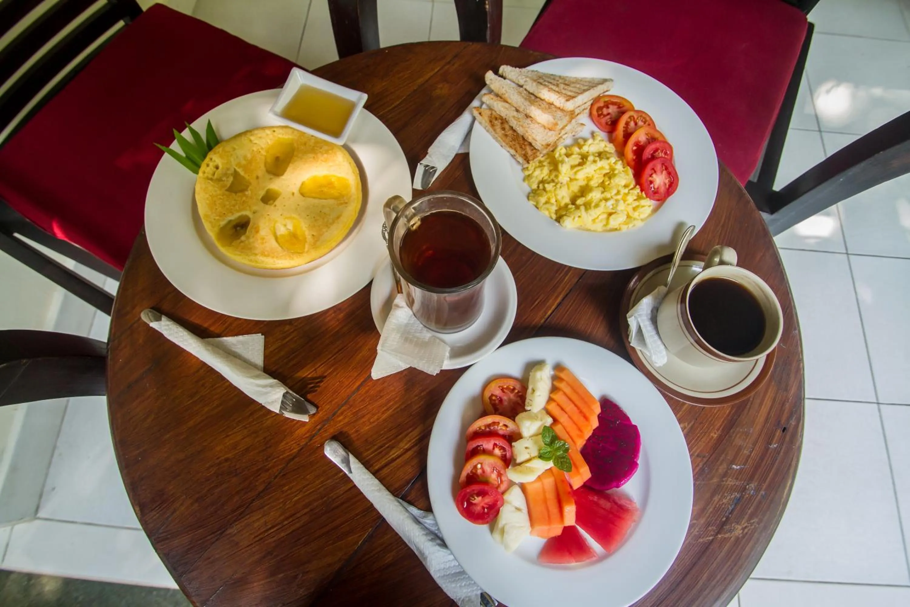 Food and drinks in Omah D'Taman by EPS