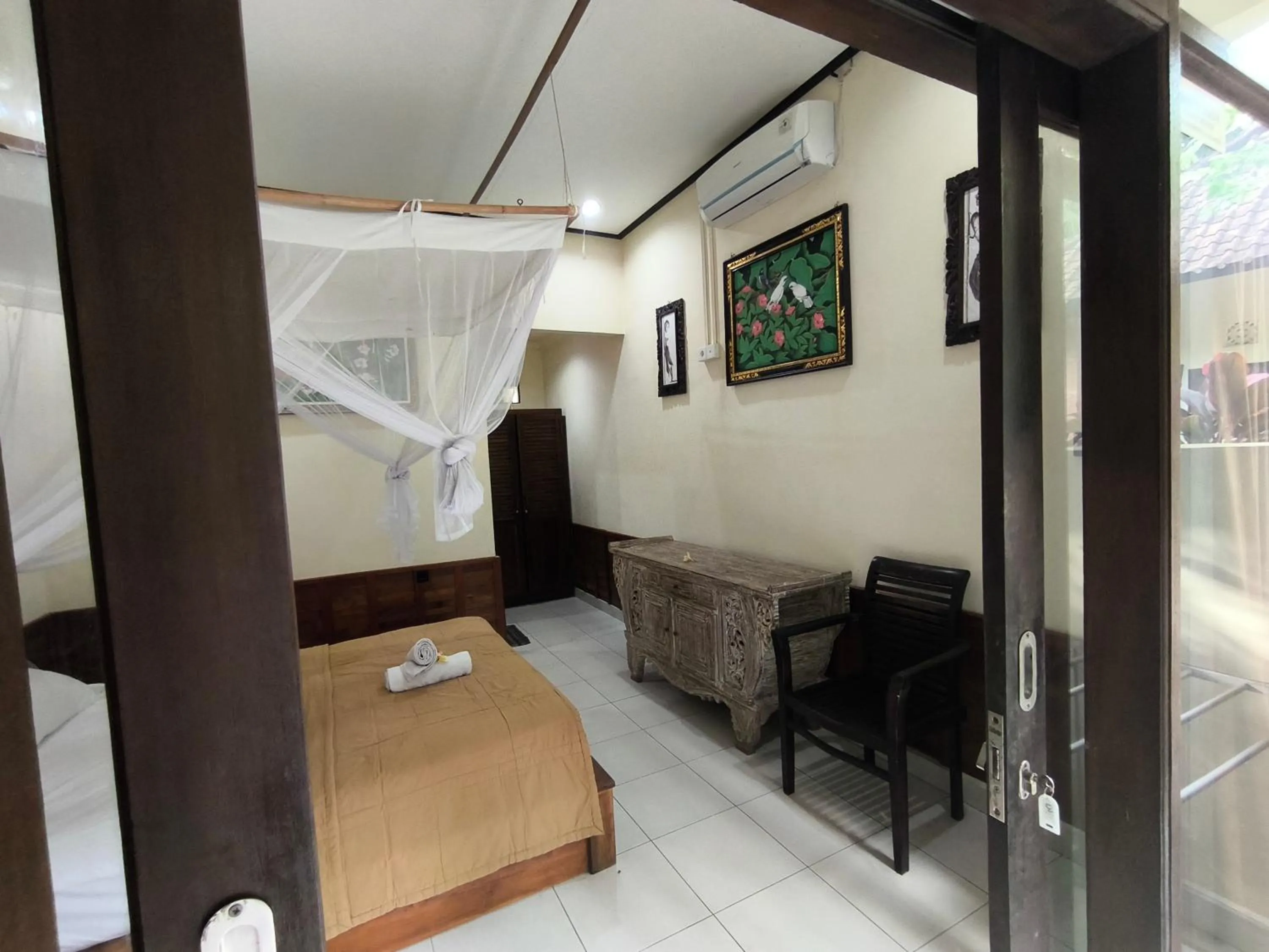 Bed in Omah D'Taman by EPS