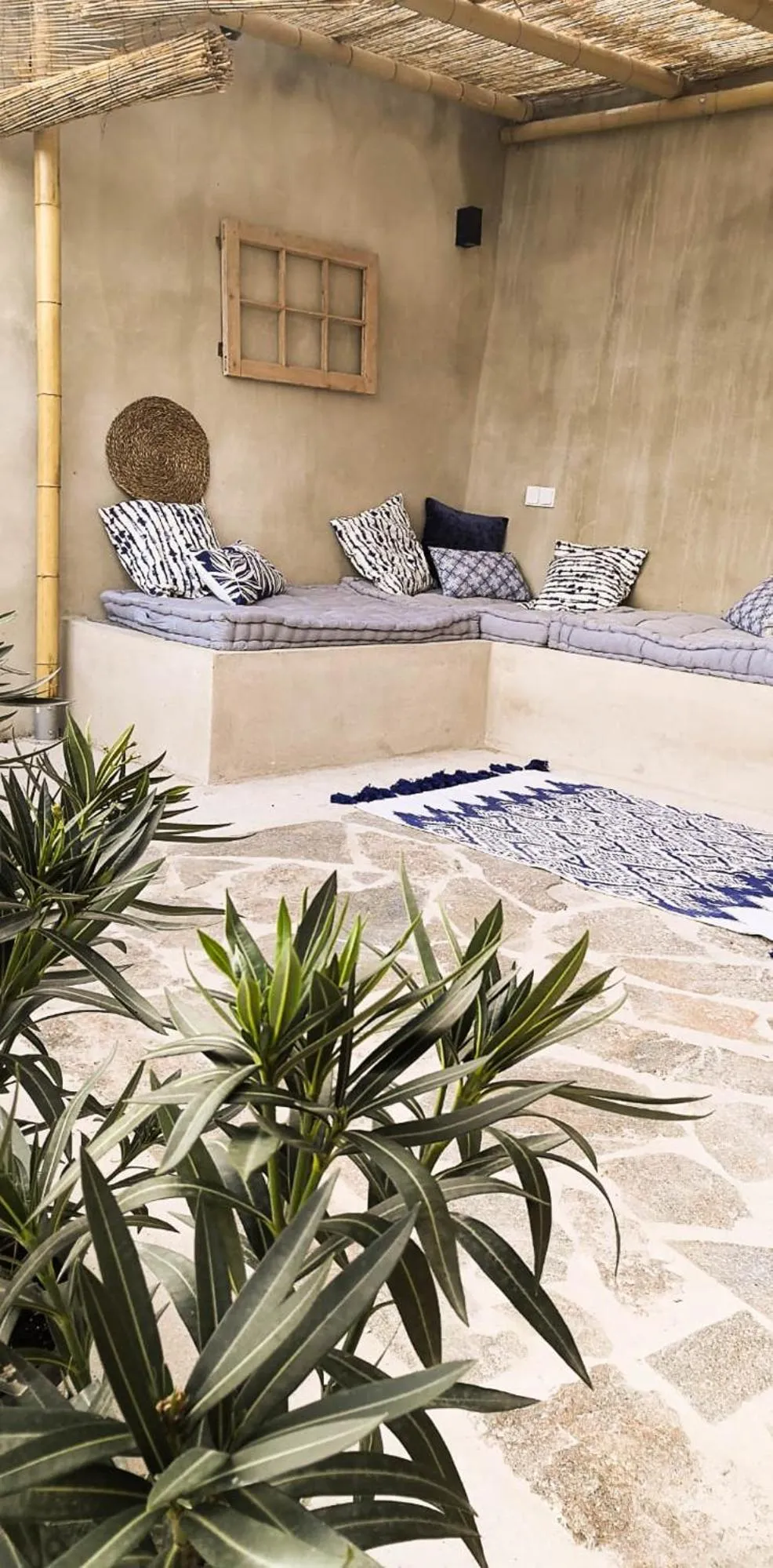 Patio in Ronda Center Apartments with Pool