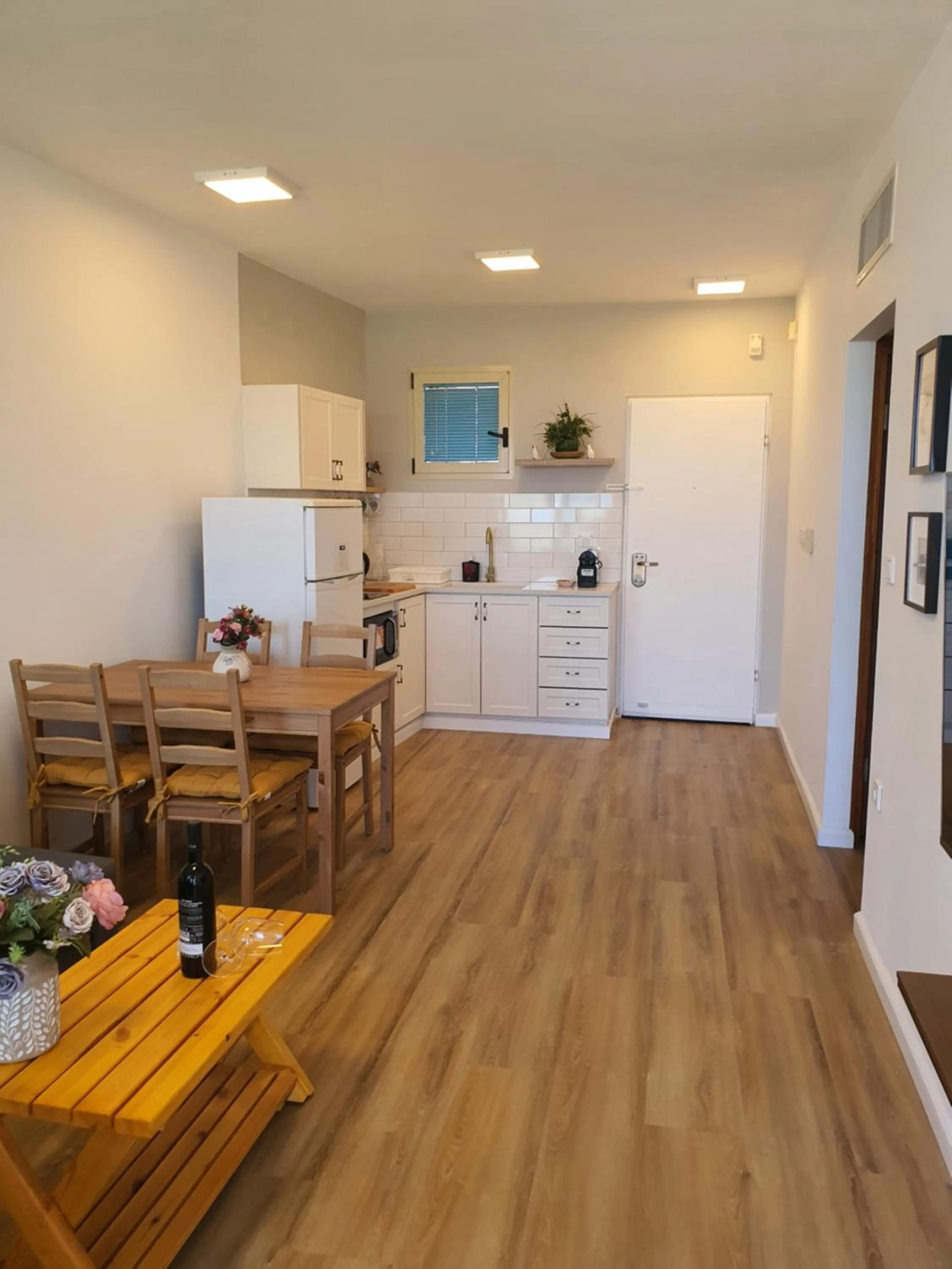Kitchen or kitchenette in Boutique Apartments Caesarea