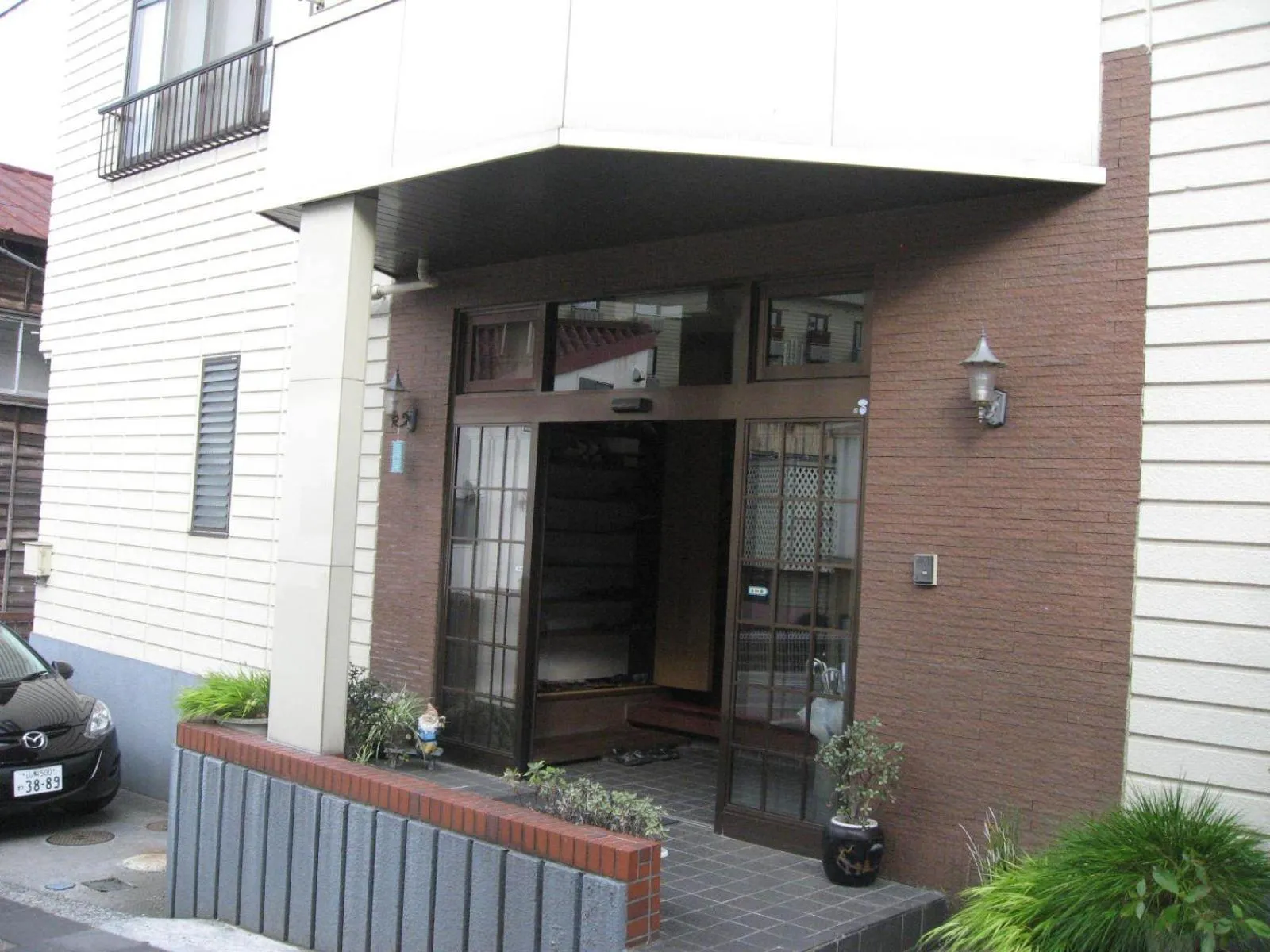 Facade/entrance in Ichifujiso