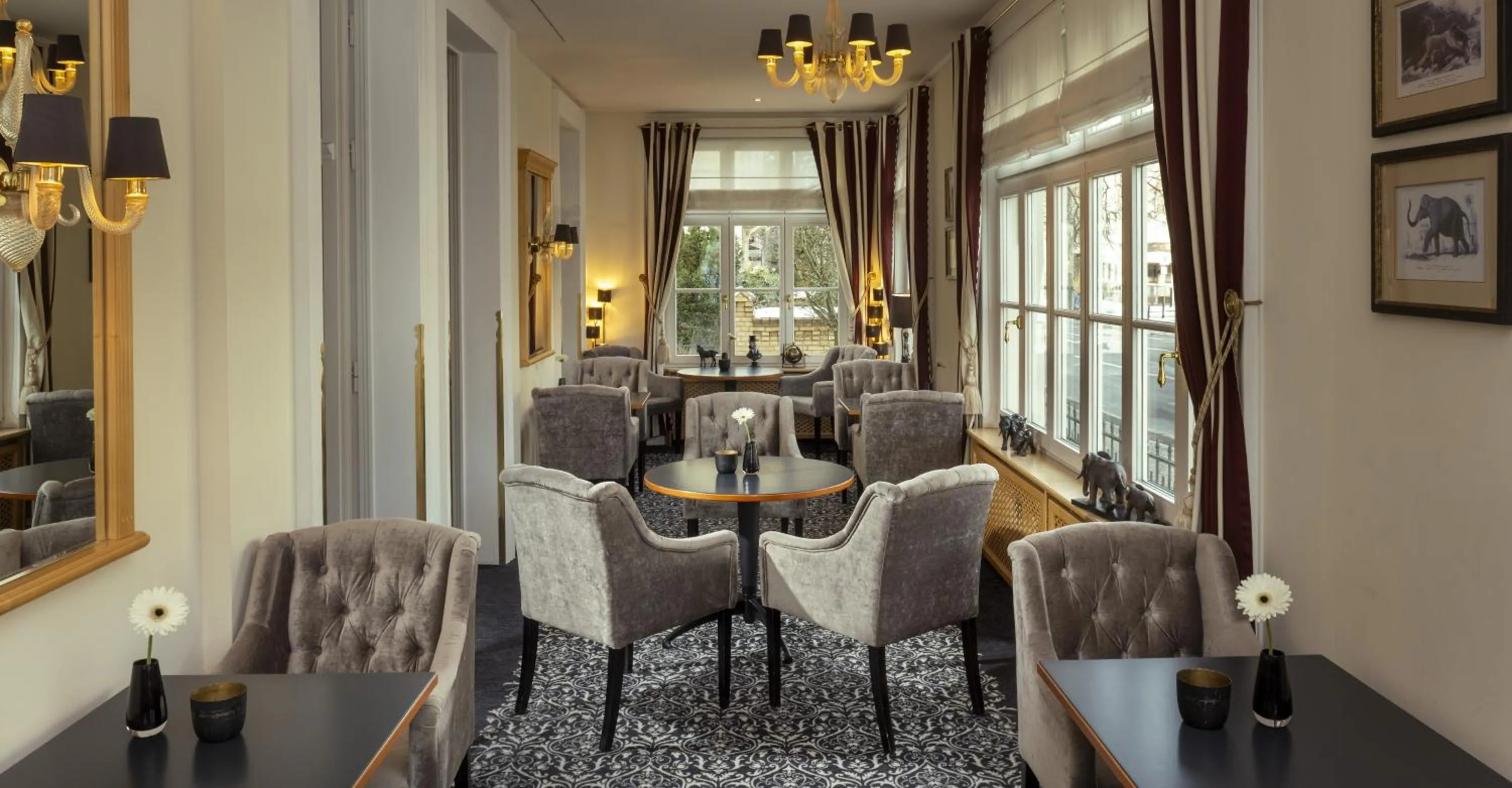 Lounge or bar in Hotel Am Jägertor