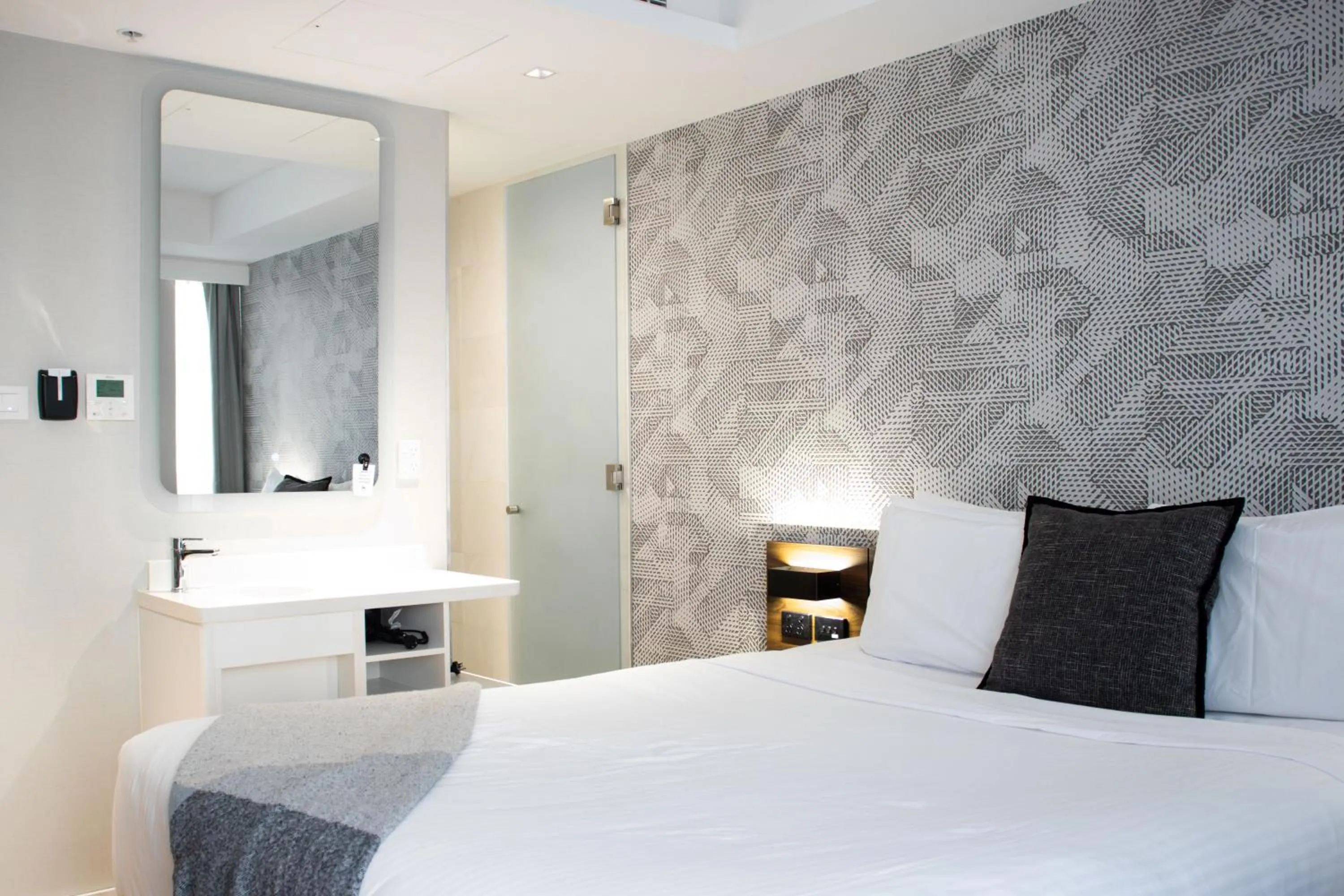 Bedroom, Bed in Kith Hotel Darling Harbour