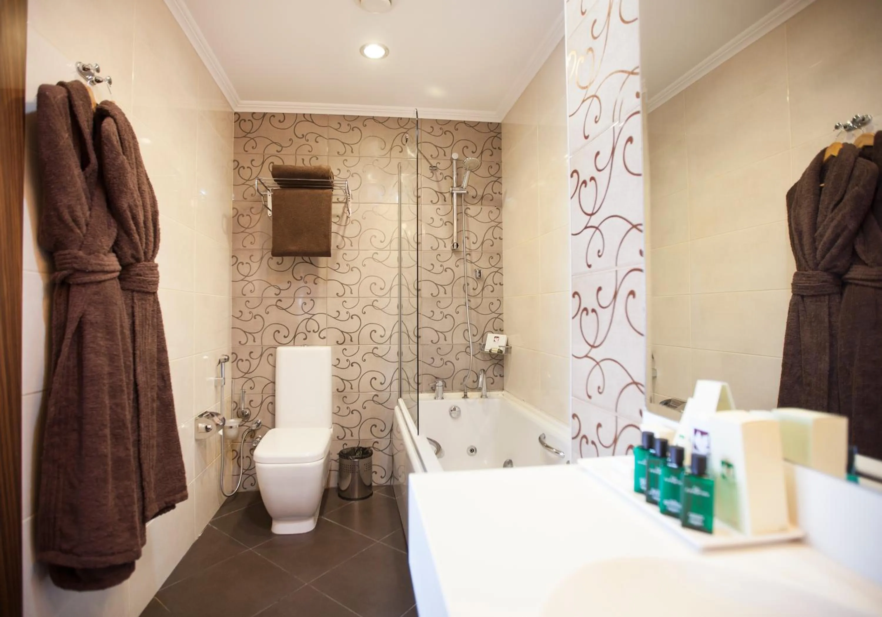 Bathroom in Chinar Health Hotel Naftalan