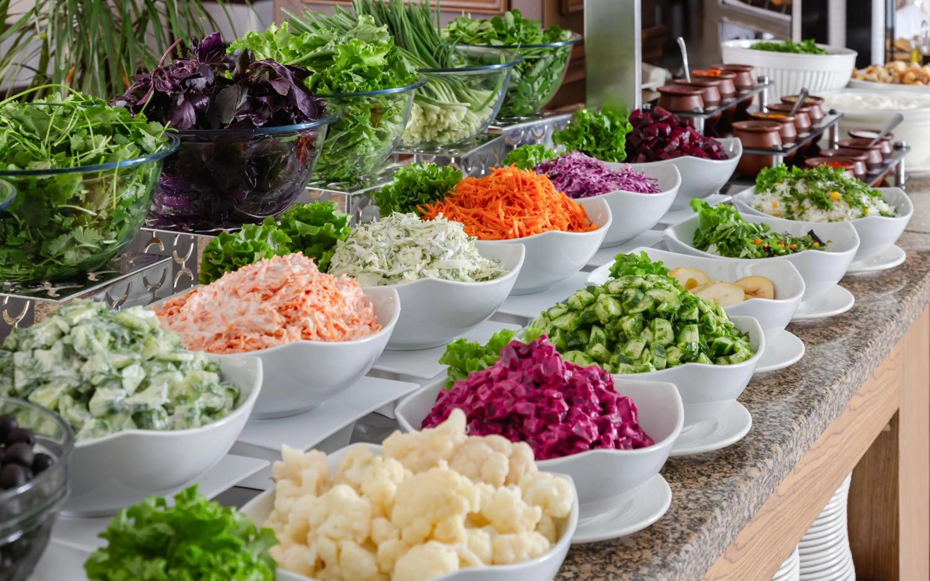 Restaurant/places to eat in Chinar Health Hotel Naftalan