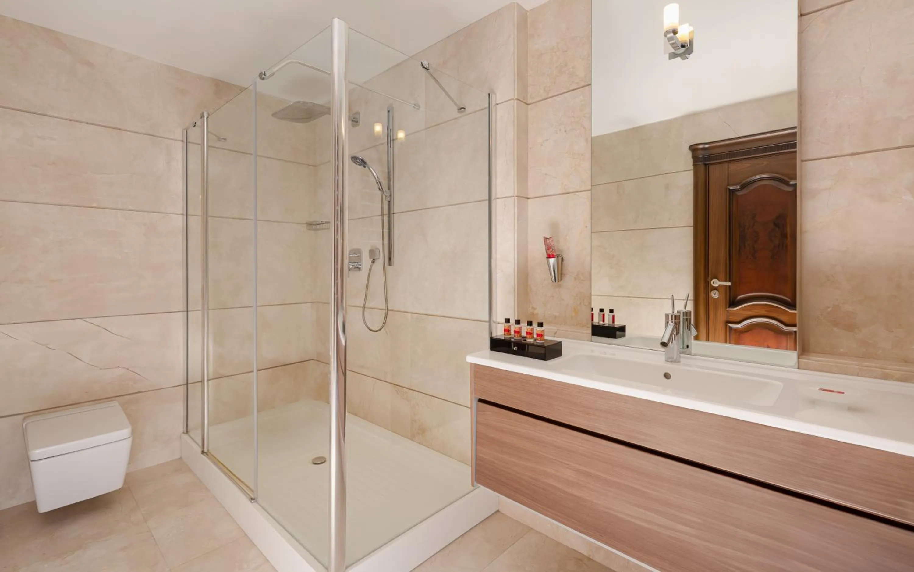 Bathroom in Chinar Health Hotel Naftalan