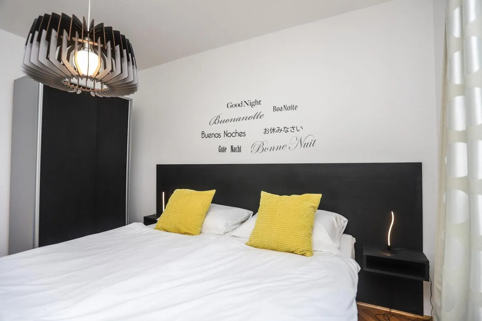 Bed in Apartments Silvano
