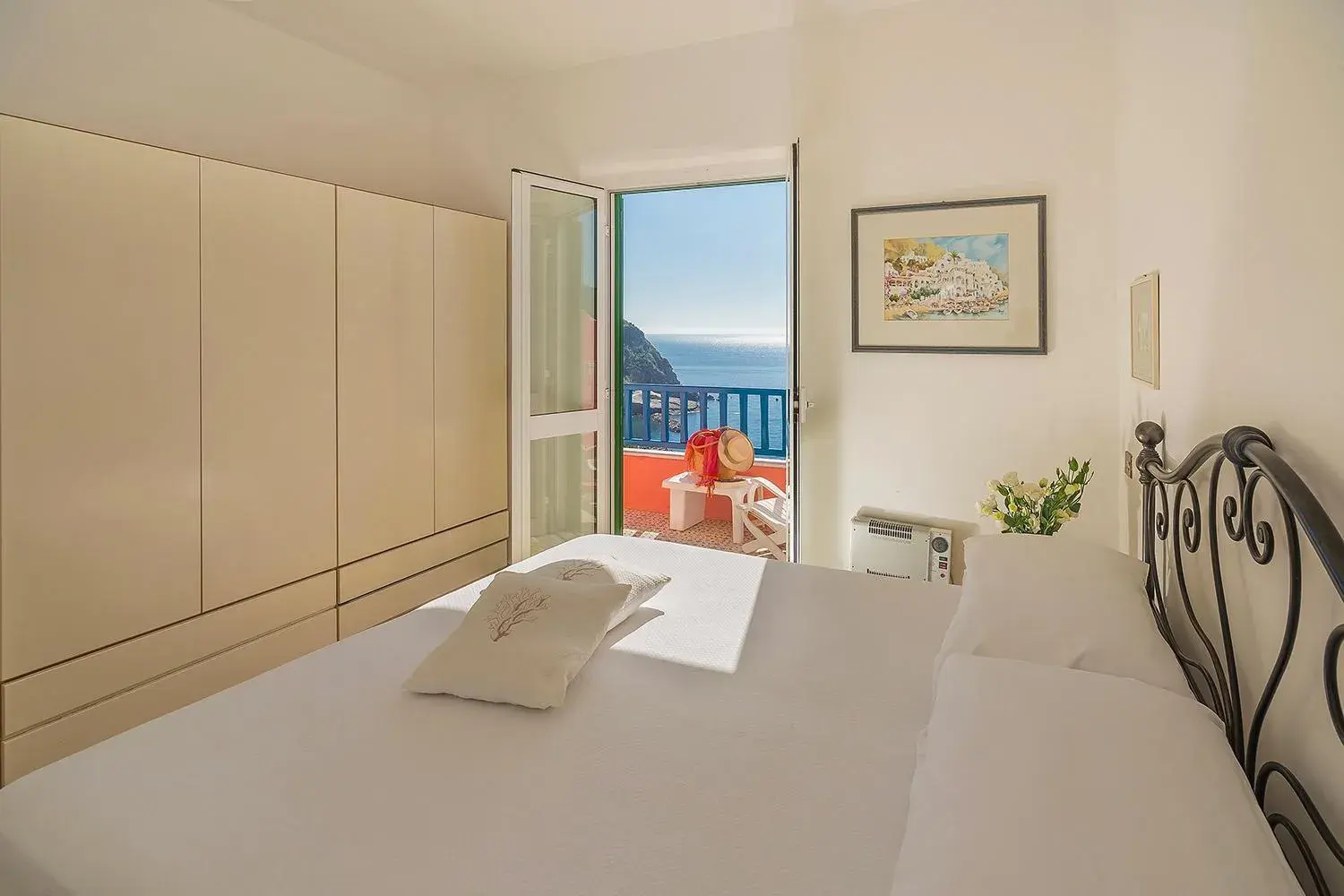 Deluxe Double Room with Sea View in Hotel Villa Maria Deluxe Double Room with Sea View in Hotel Villa Maria