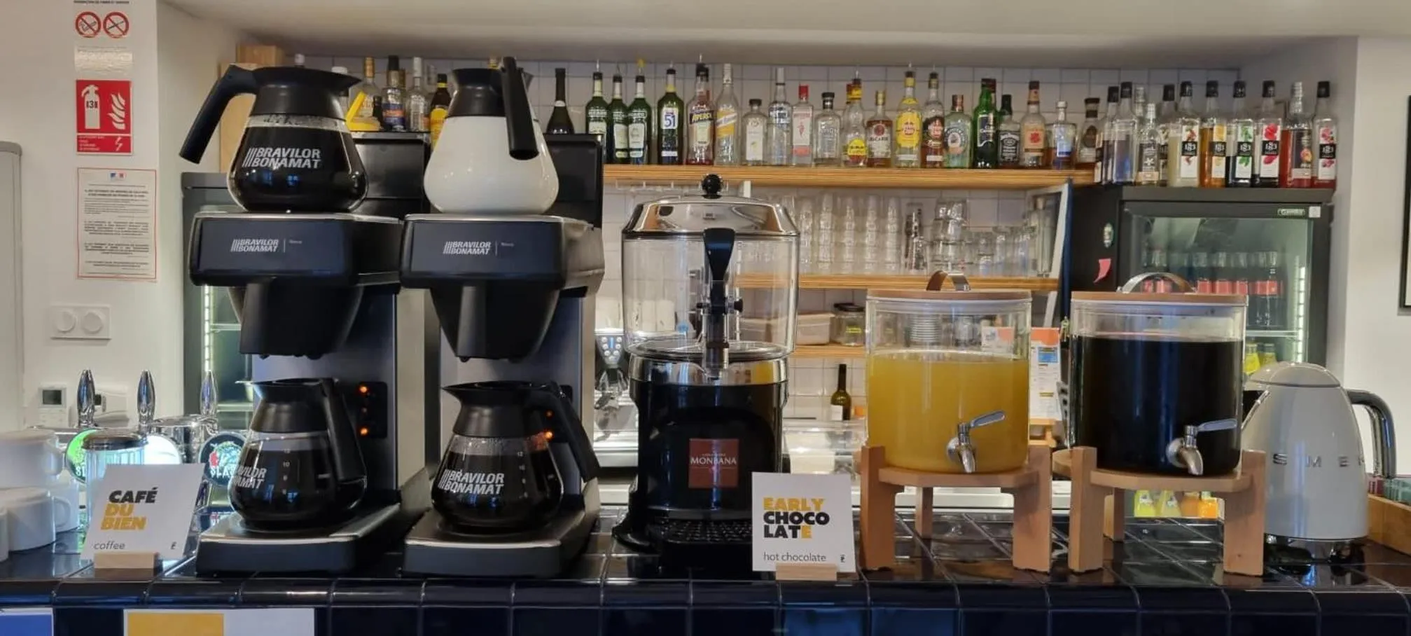 Food and drinks in The People - Marseille