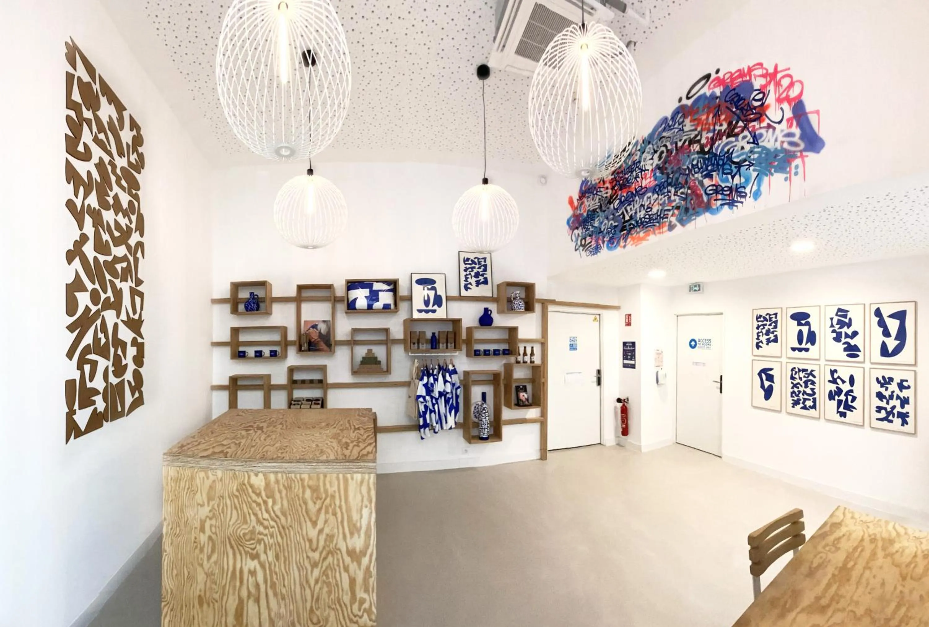 Lobby or reception in The People - Marseille