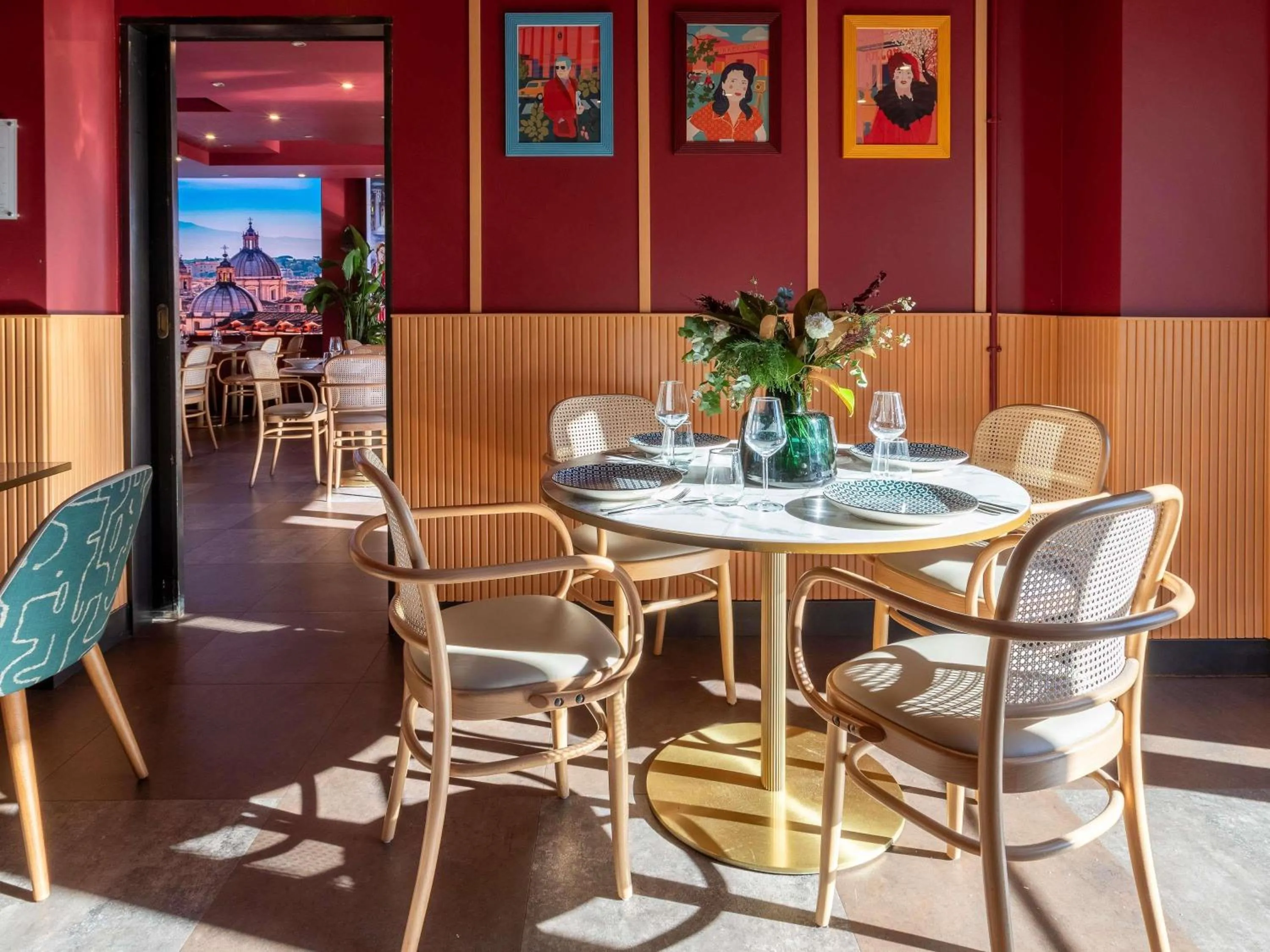 Restaurant/places to eat in Mercure Roma Cinecittà