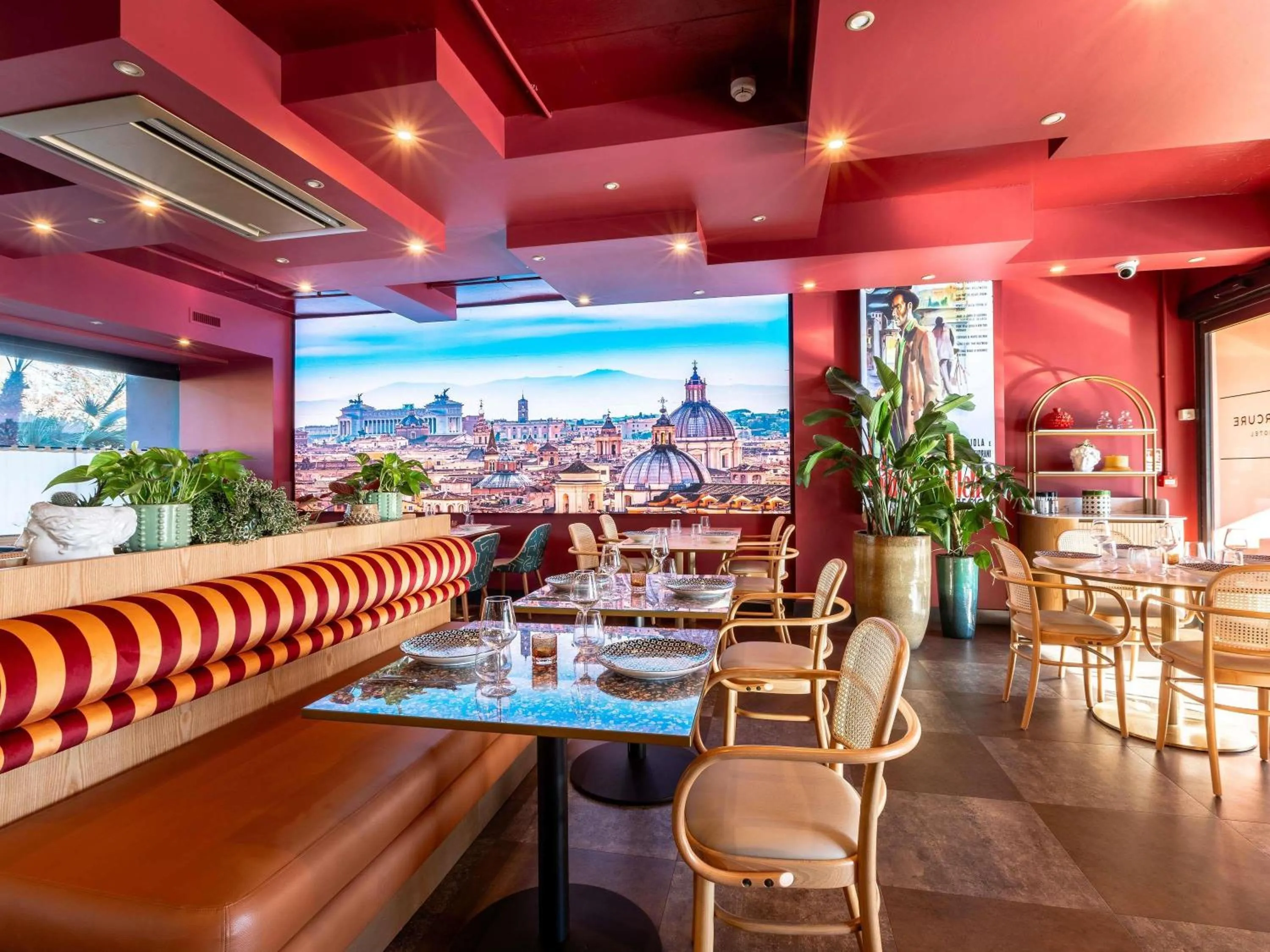 Property building in Mercure Roma Cinecittà