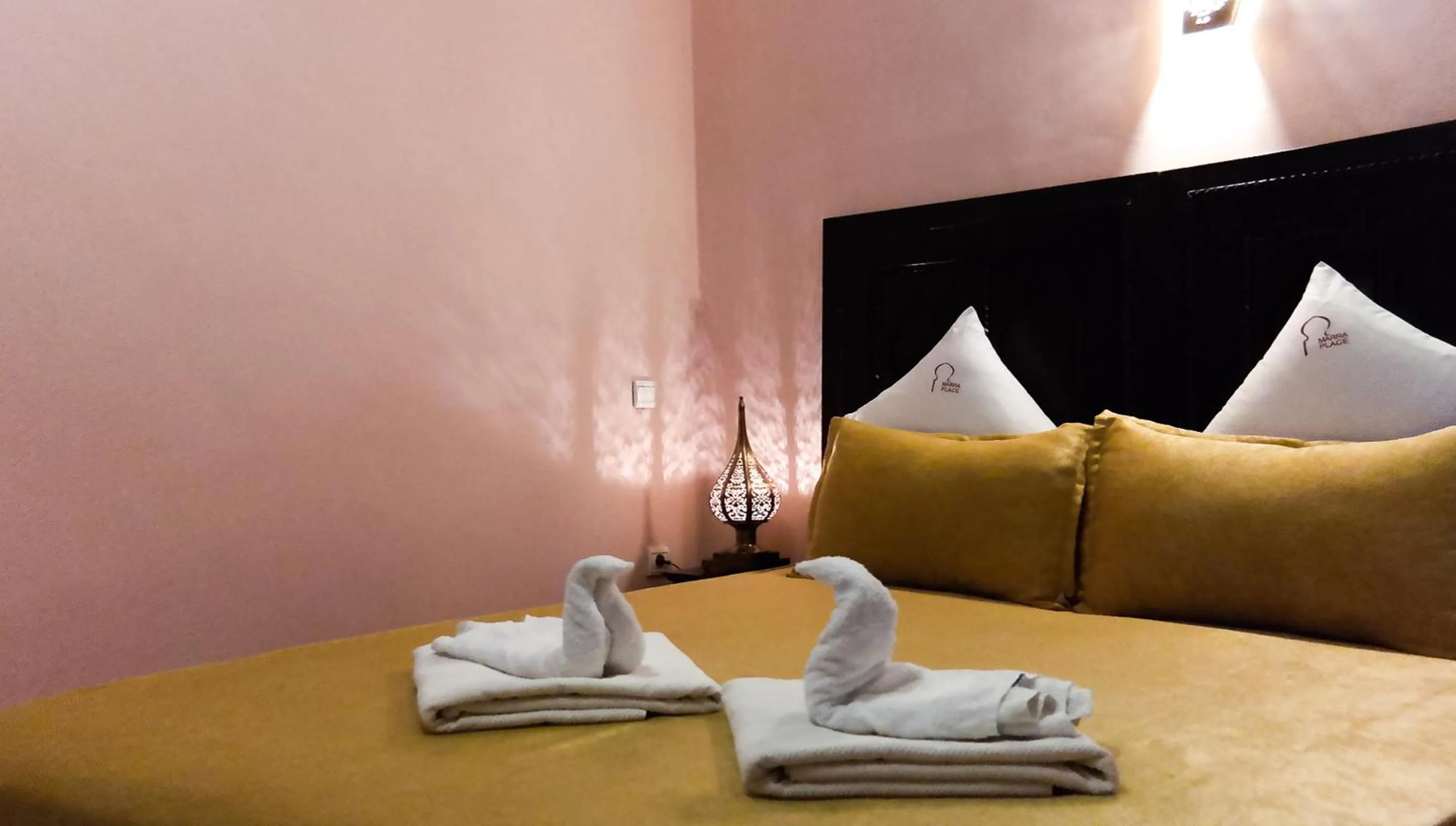 Photo of the whole room, Bed in Riad Hôtel Marraplace