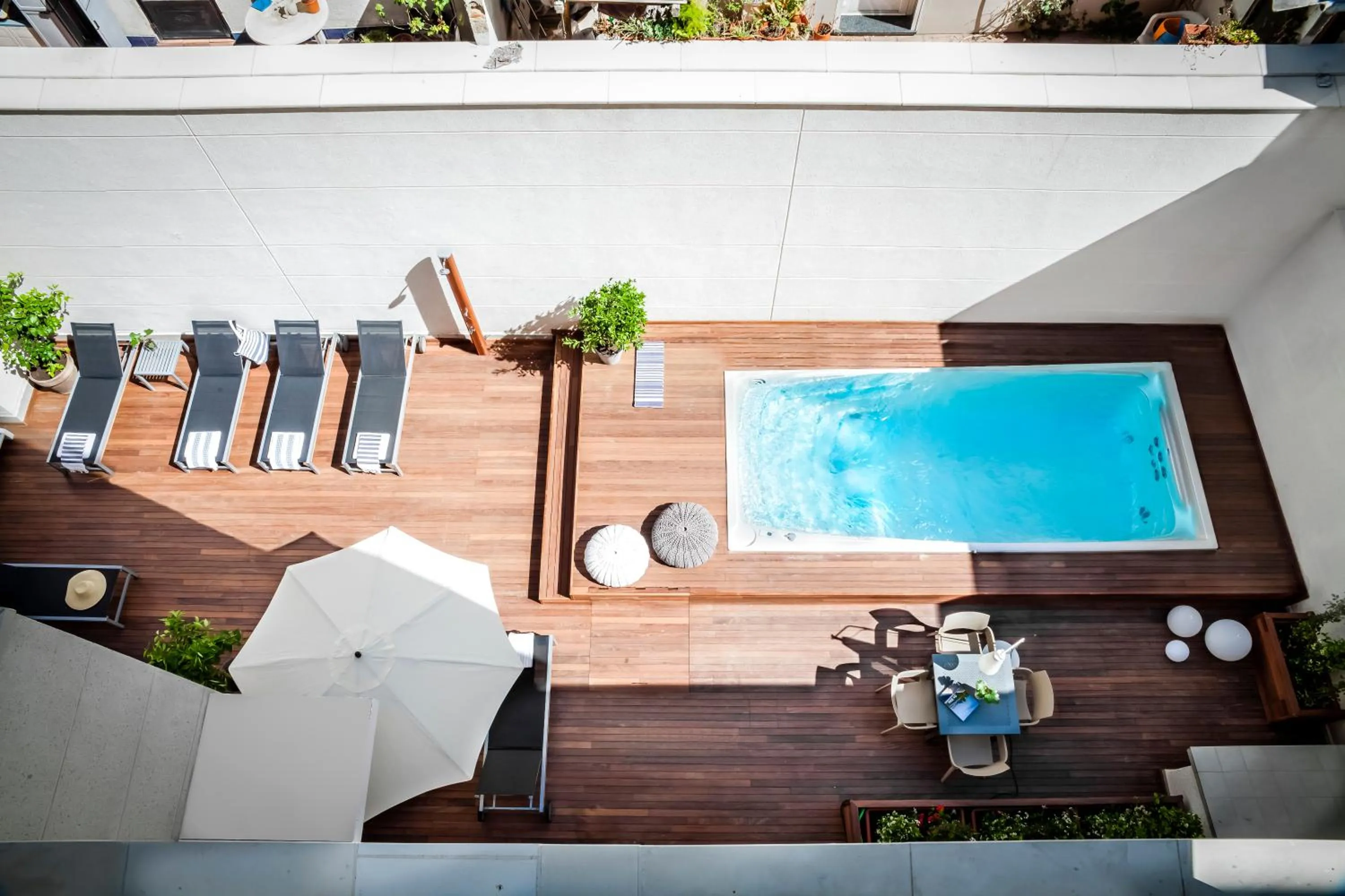 Property building in Eric Vökel Boutique Apartments - Atocha Suites