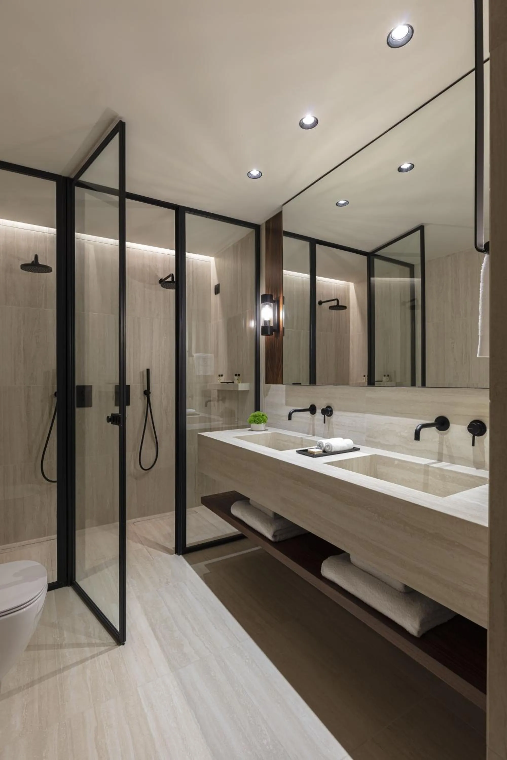 The Lynx Mountain Resort