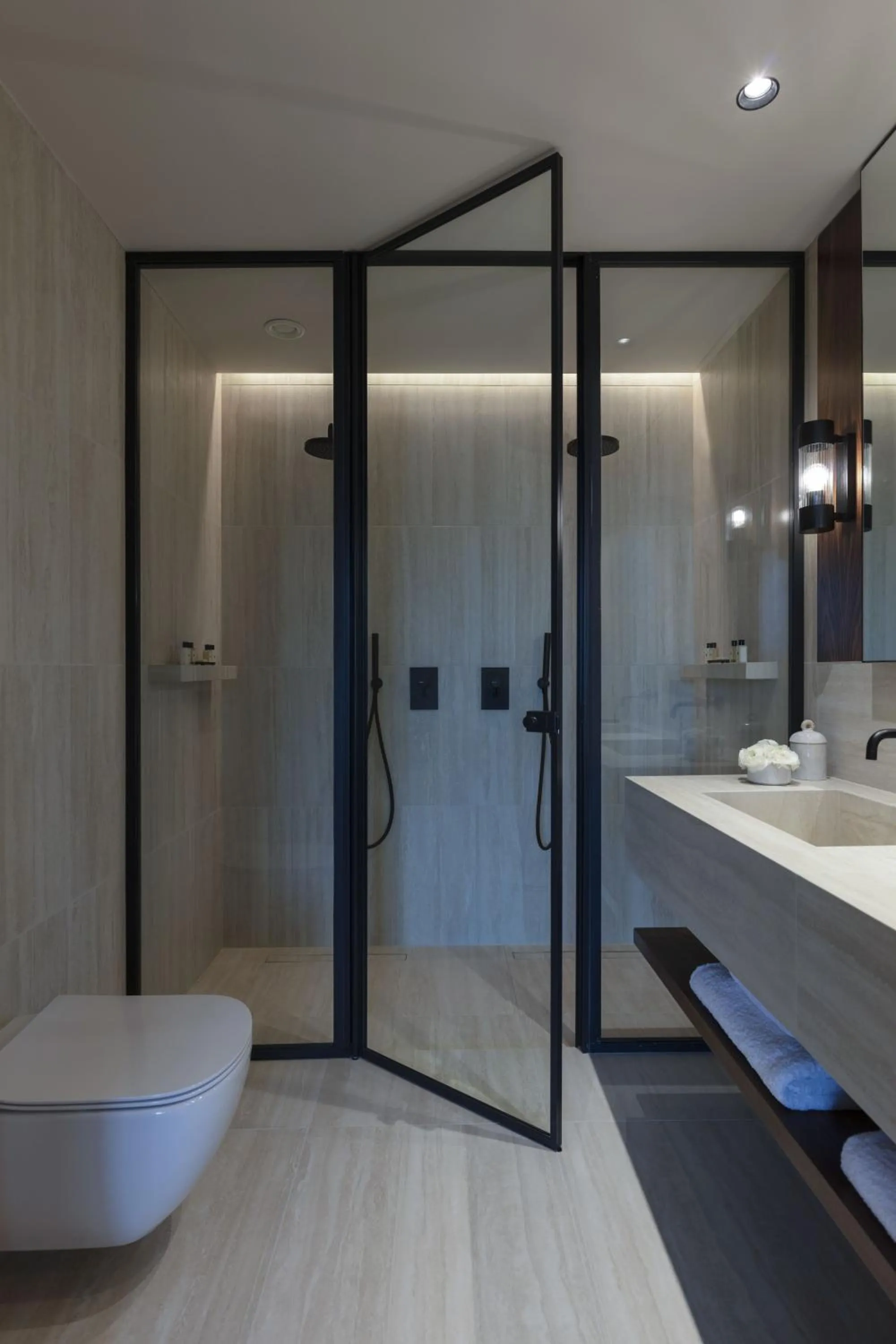 The Lynx Mountain Resort