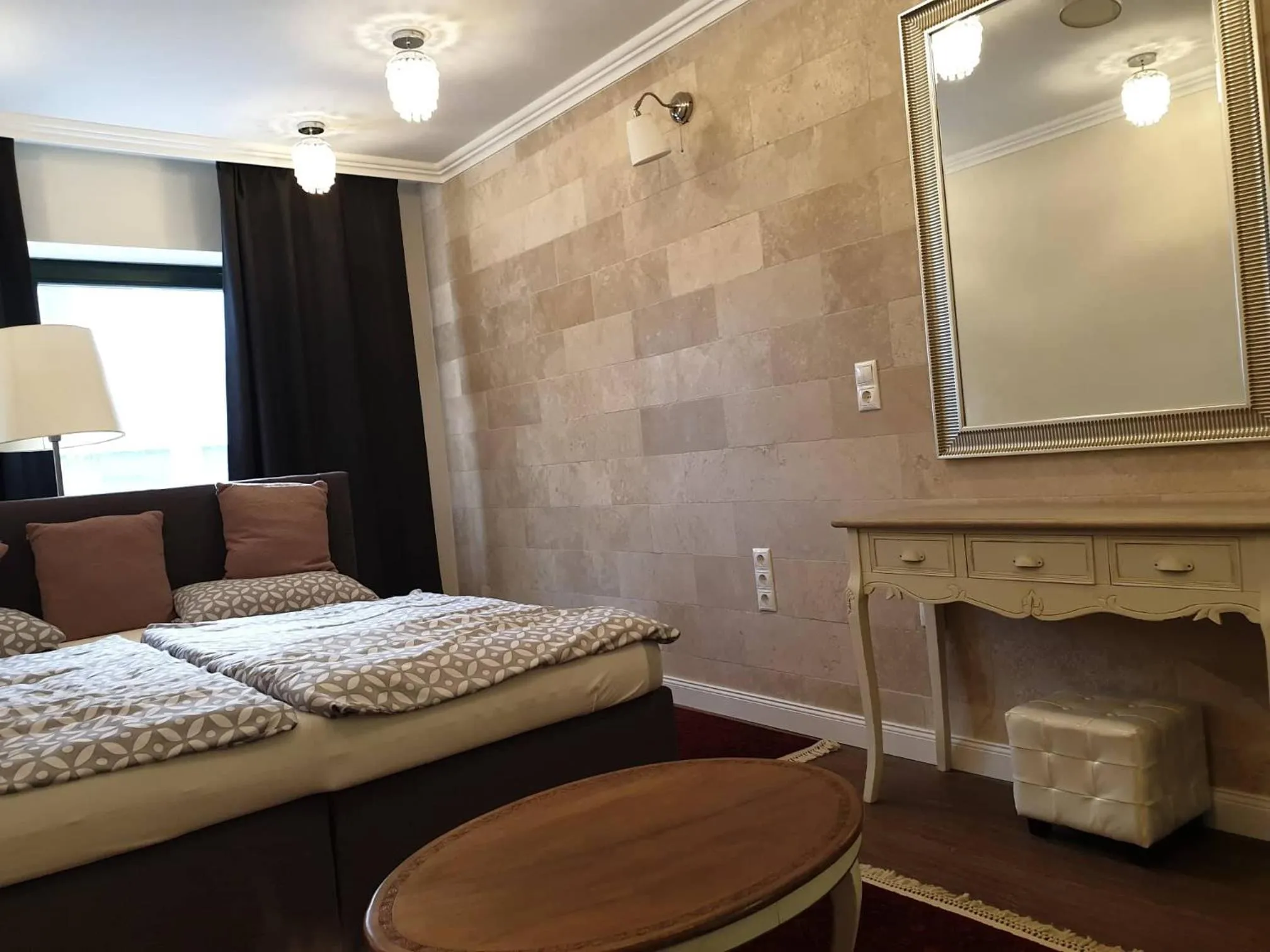 Bed in Éjjeli Bagoly Étterem és Panzió