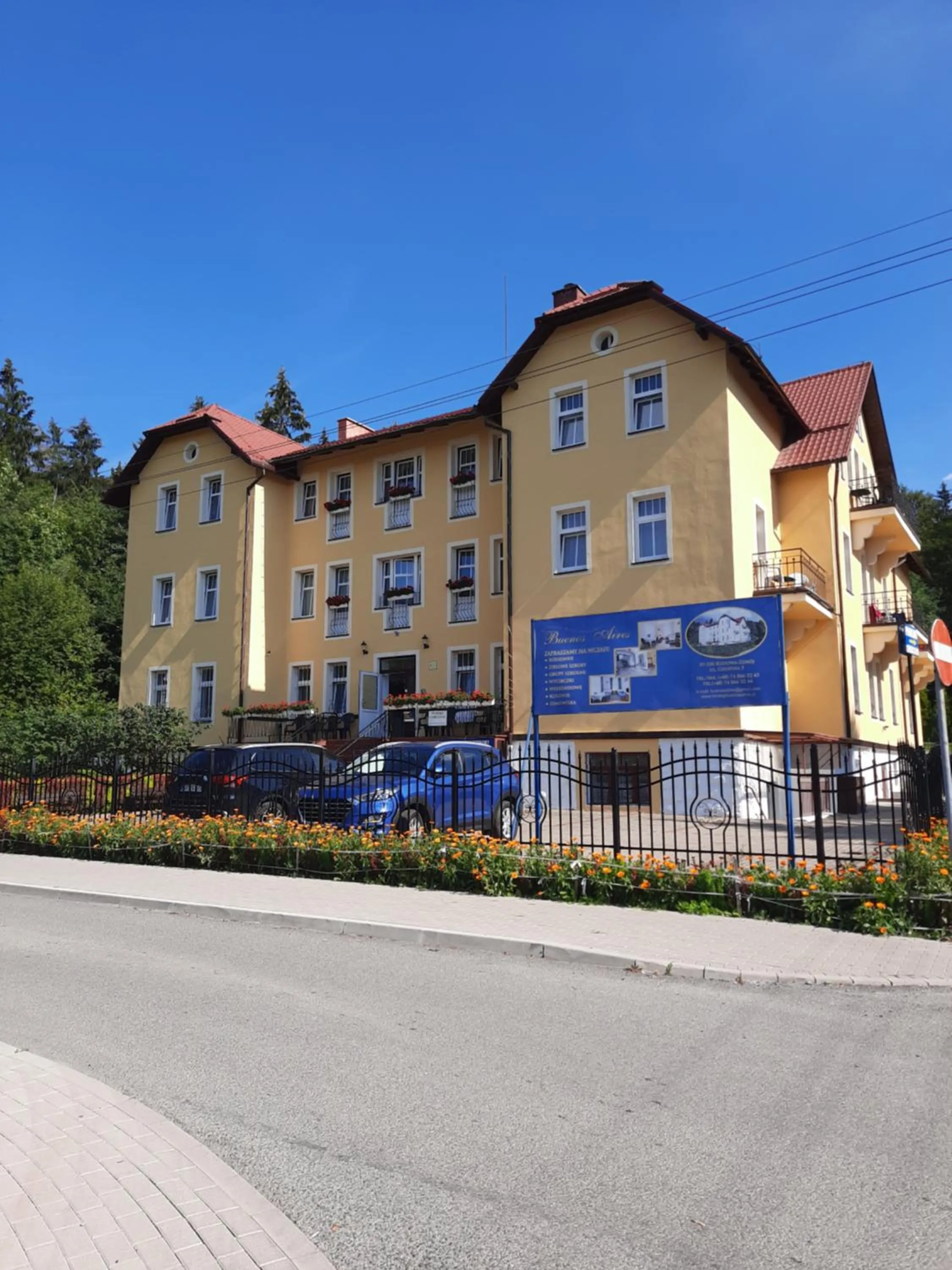 Property building in Ośrodek Wypoczynkowy Buenos Aires