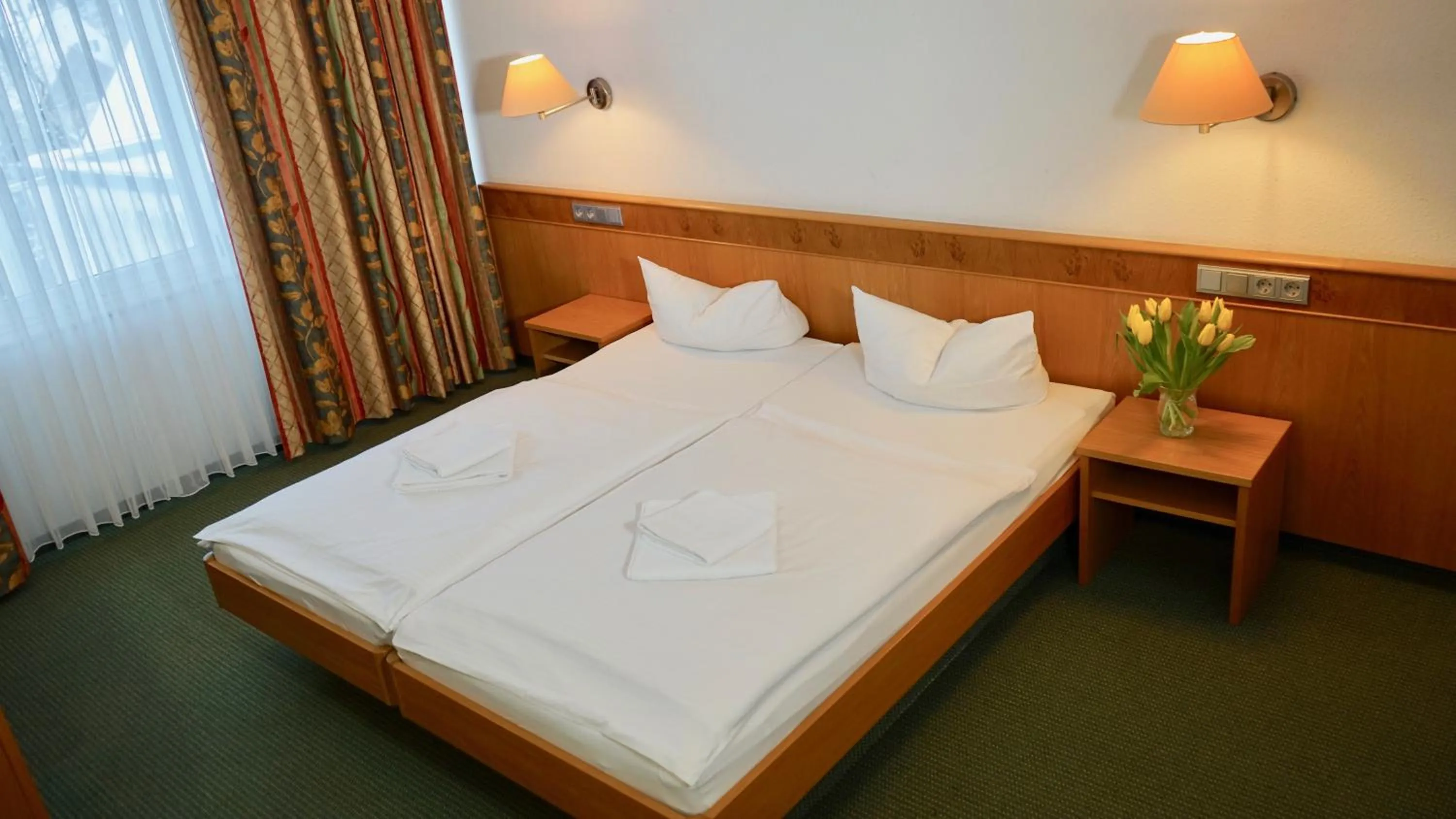 Staff, Bed in Landhotel Günzburg