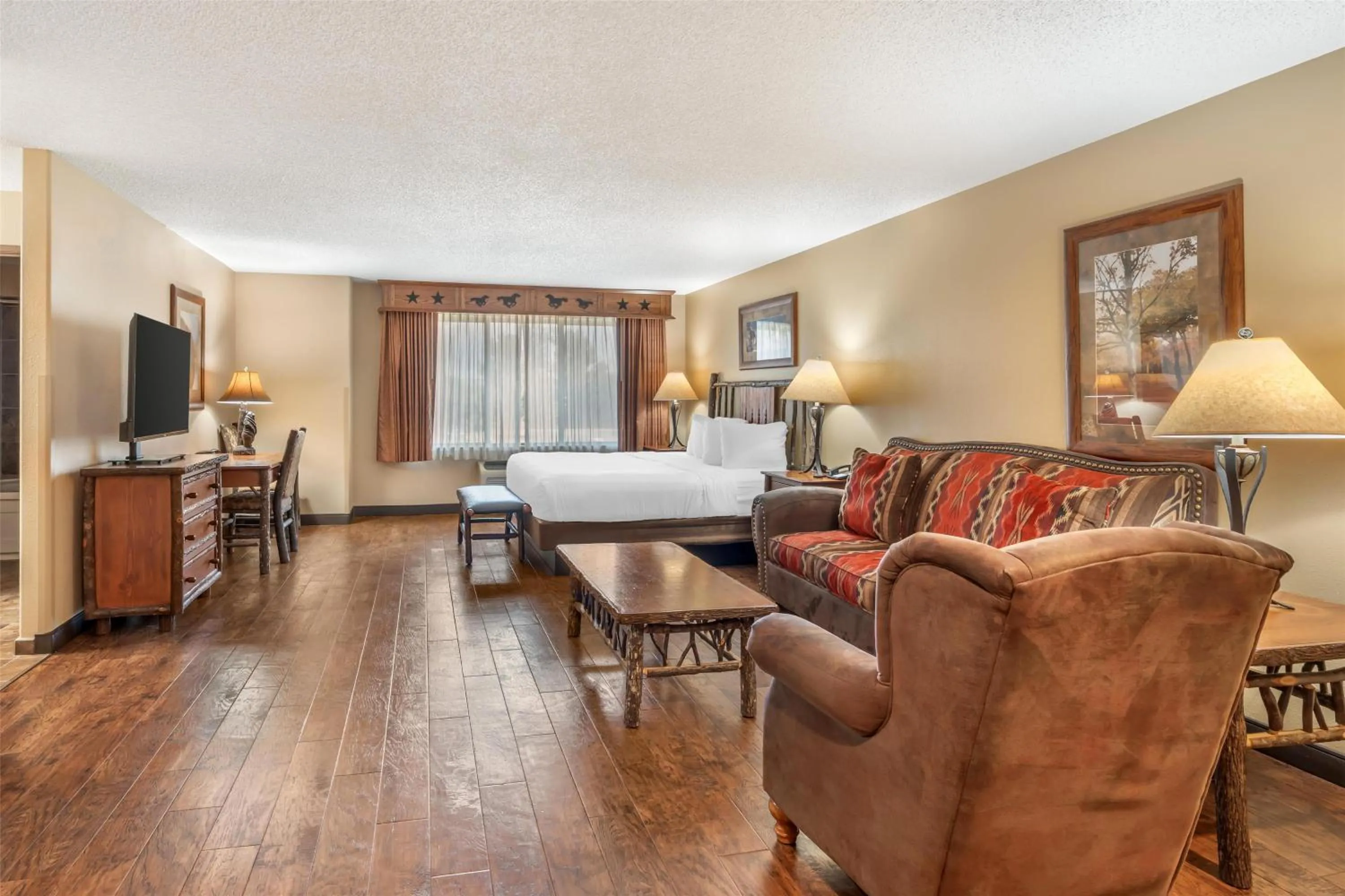 Photo of the whole room in Best Western Plus Kelly Inn & Suites