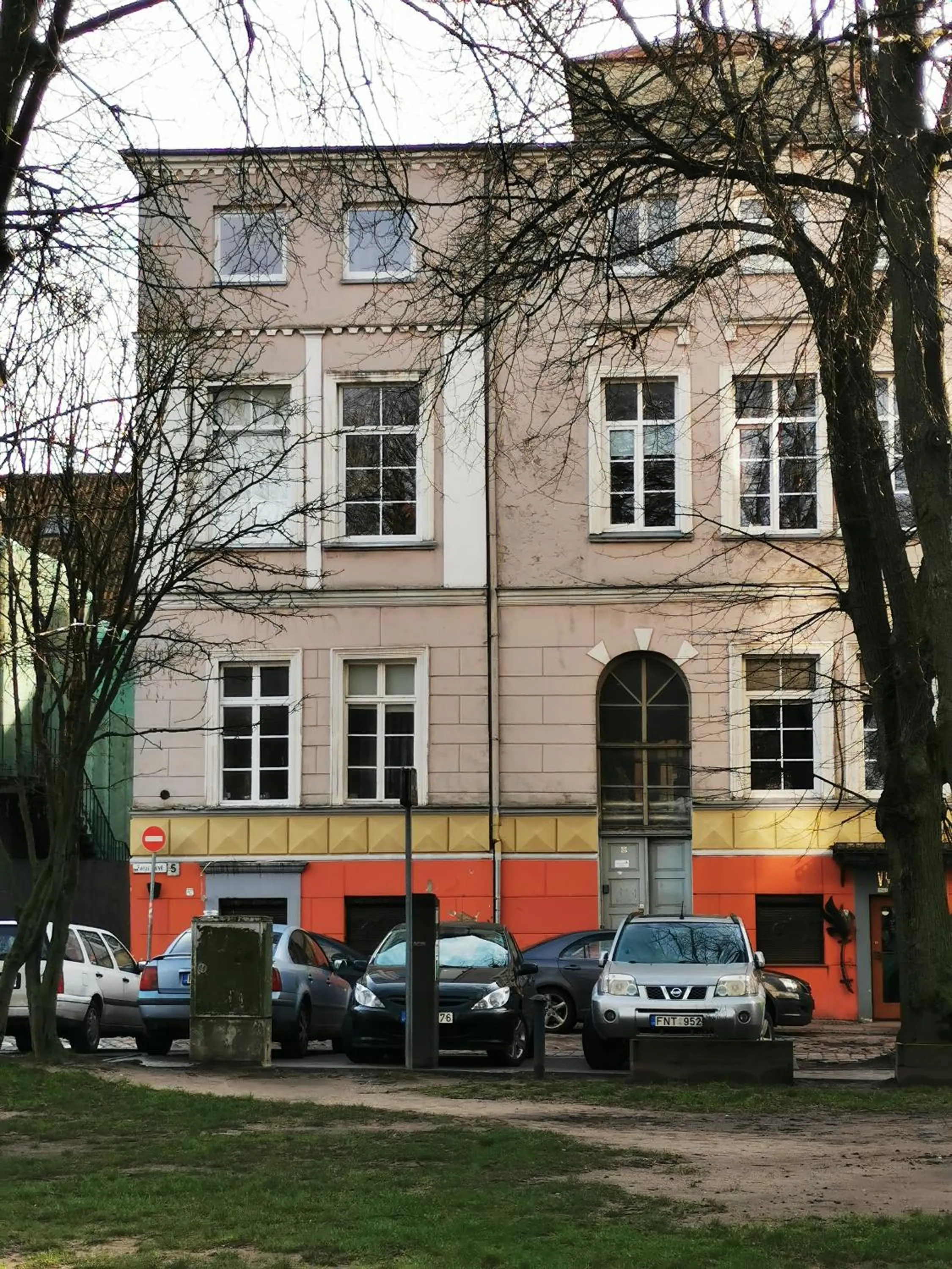 Property building in Old Town Loft