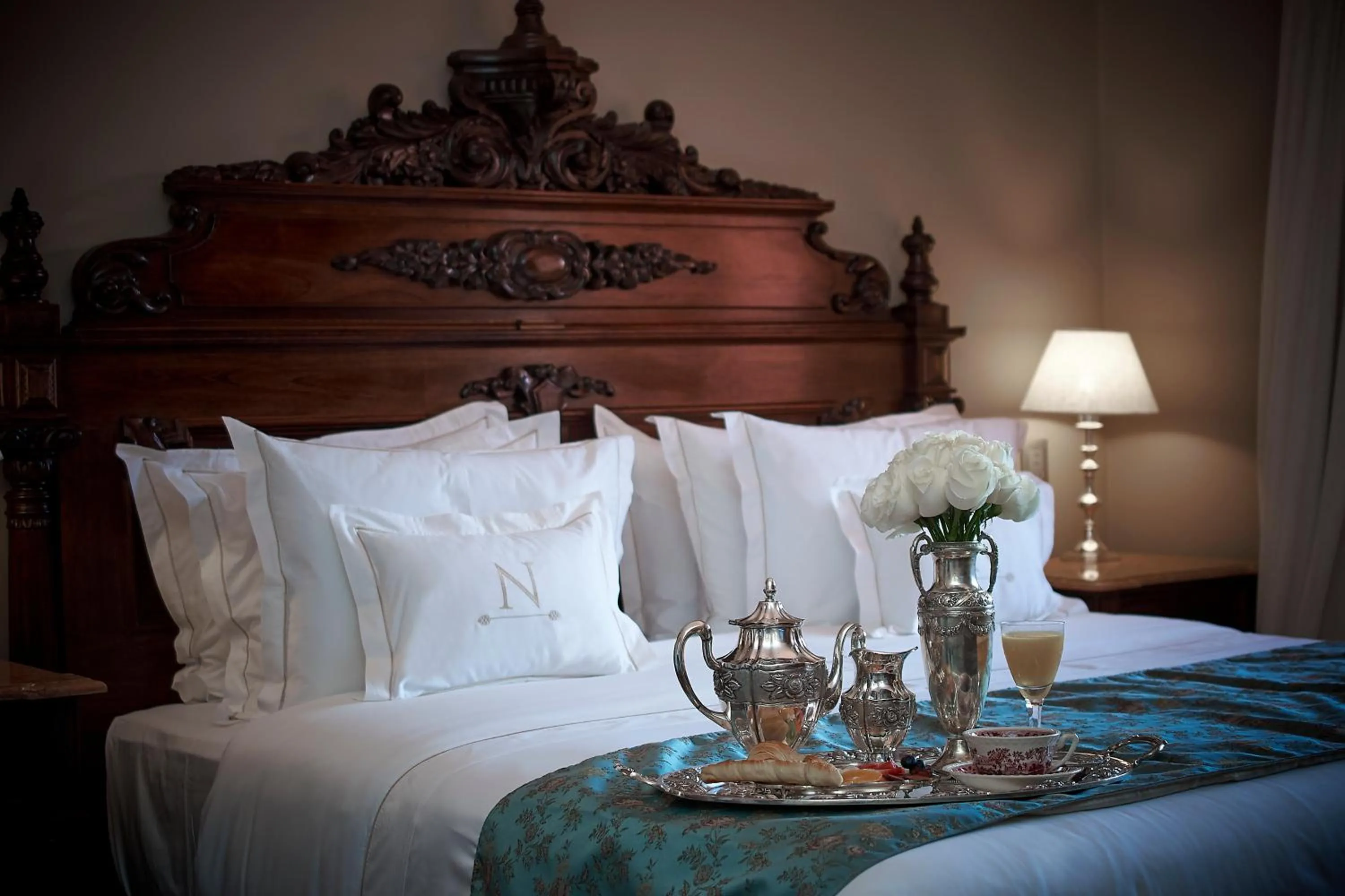 Bed in Nino Hotel Boutique