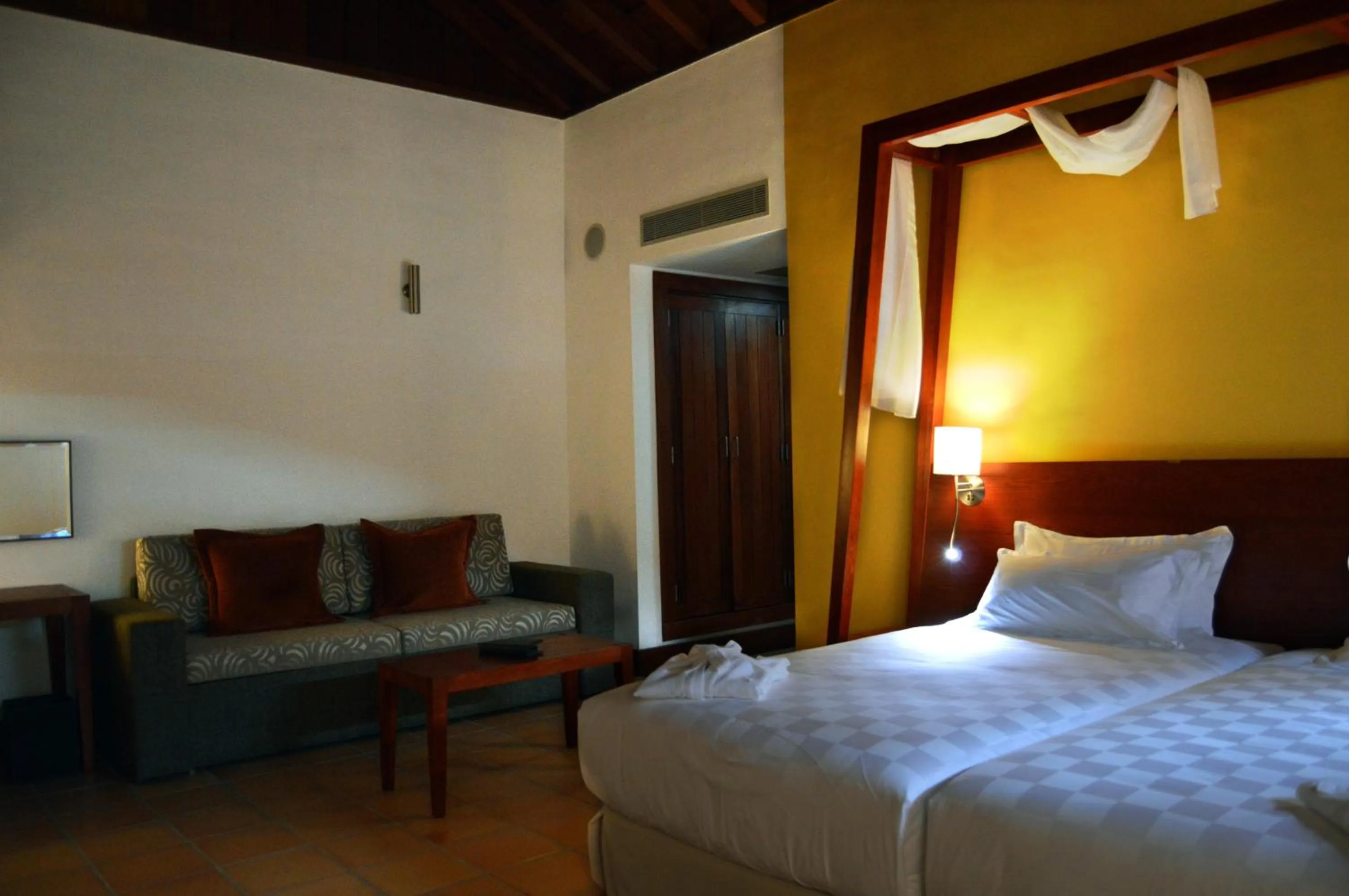 Photo of the whole room, Bed in La Casona del Patio
