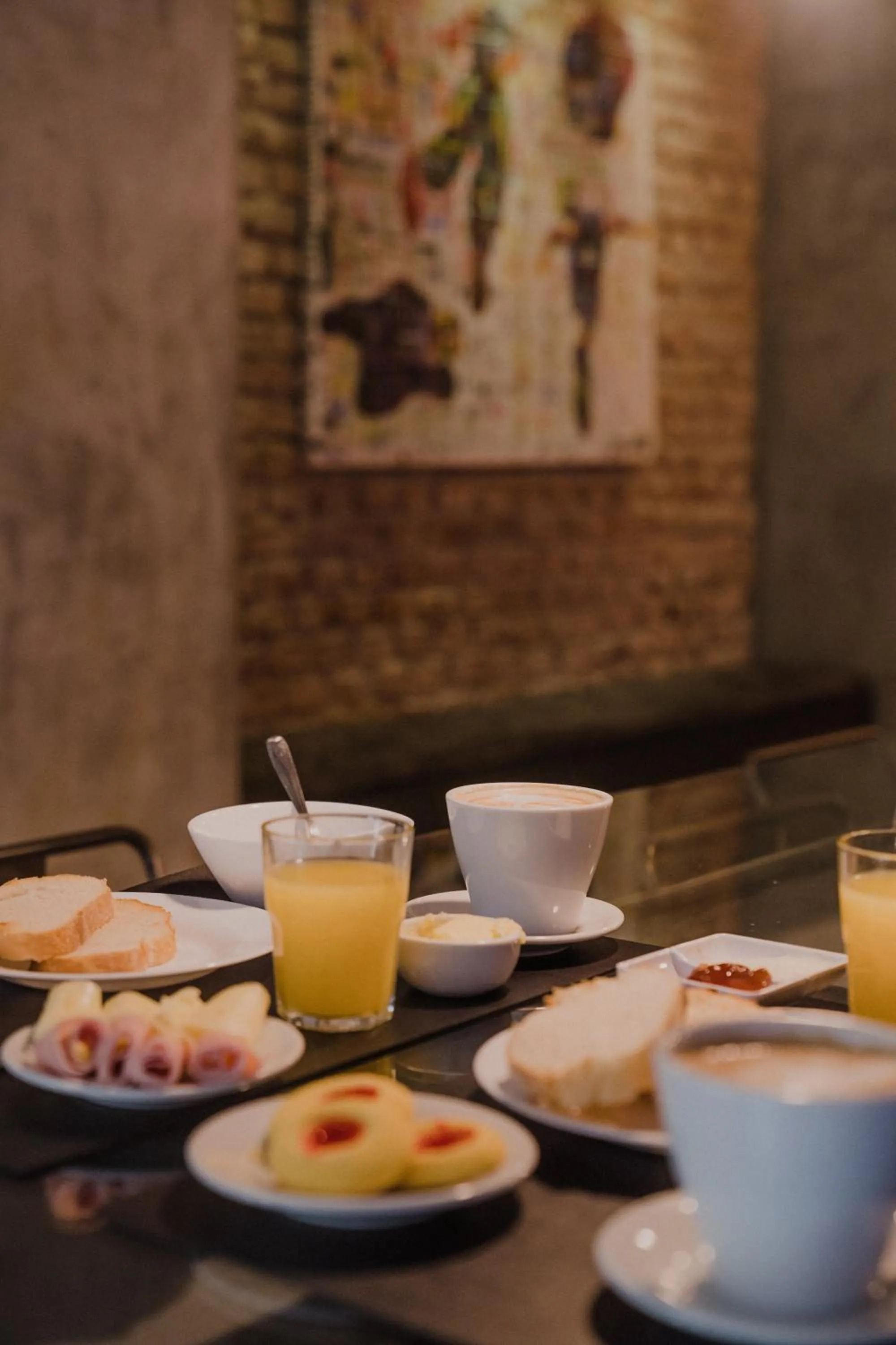 Breakfast in Quijano Hotel - Aparts & Suites