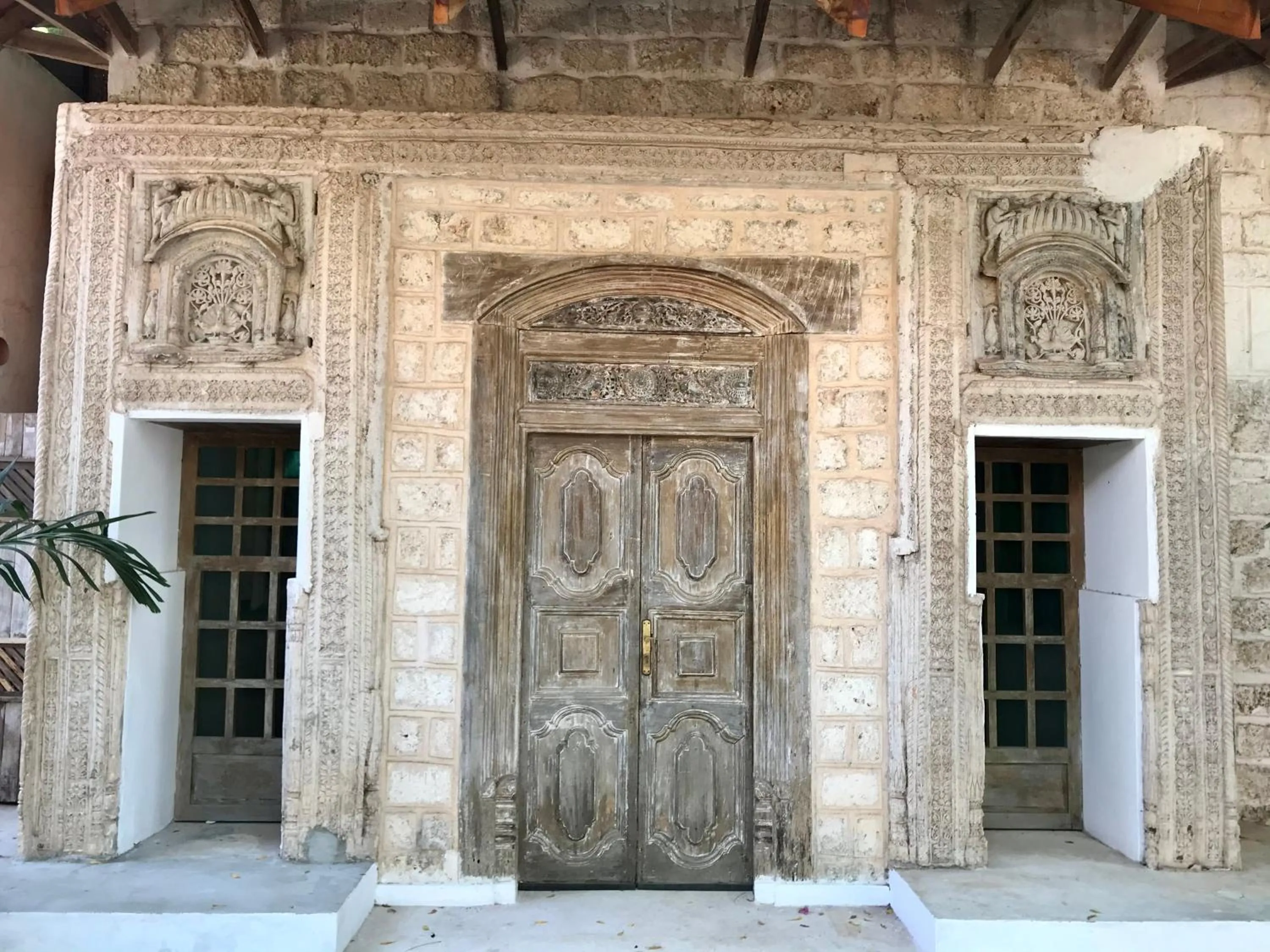 Decorative detail in White Elephant Sea Lodge
