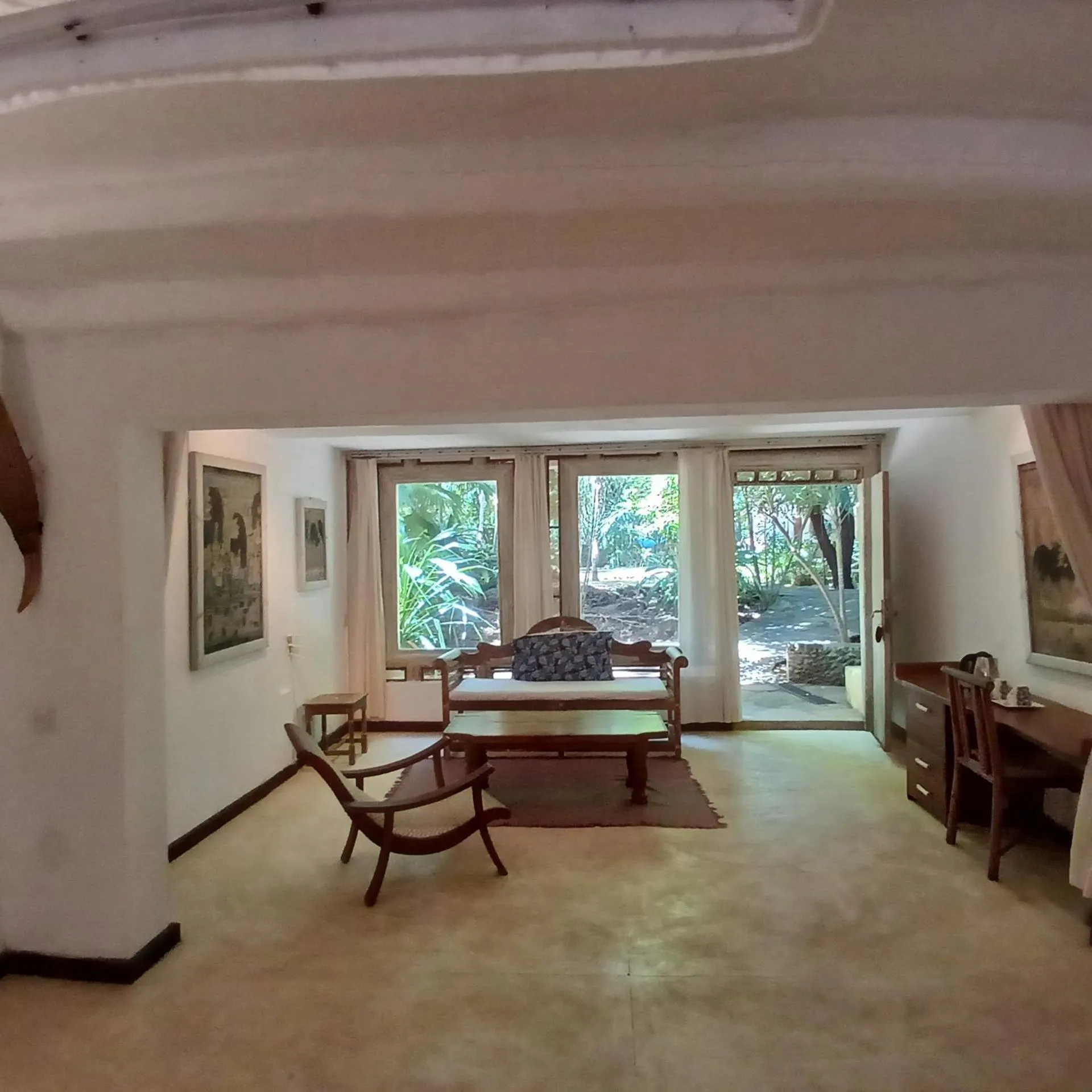 Living room in White Elephant Sea Lodge