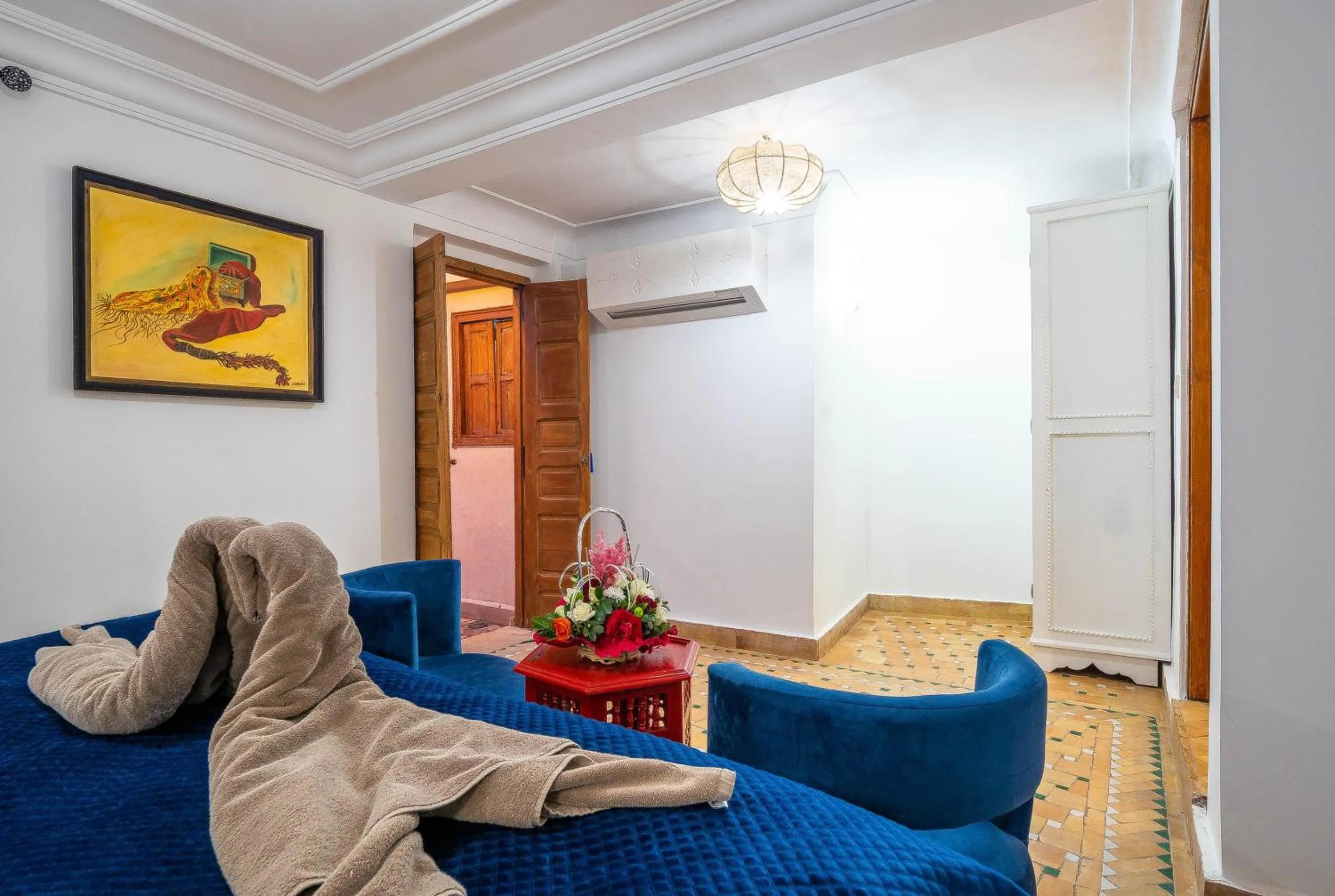 Seating area in Riad La Croix Berbere Deluxe