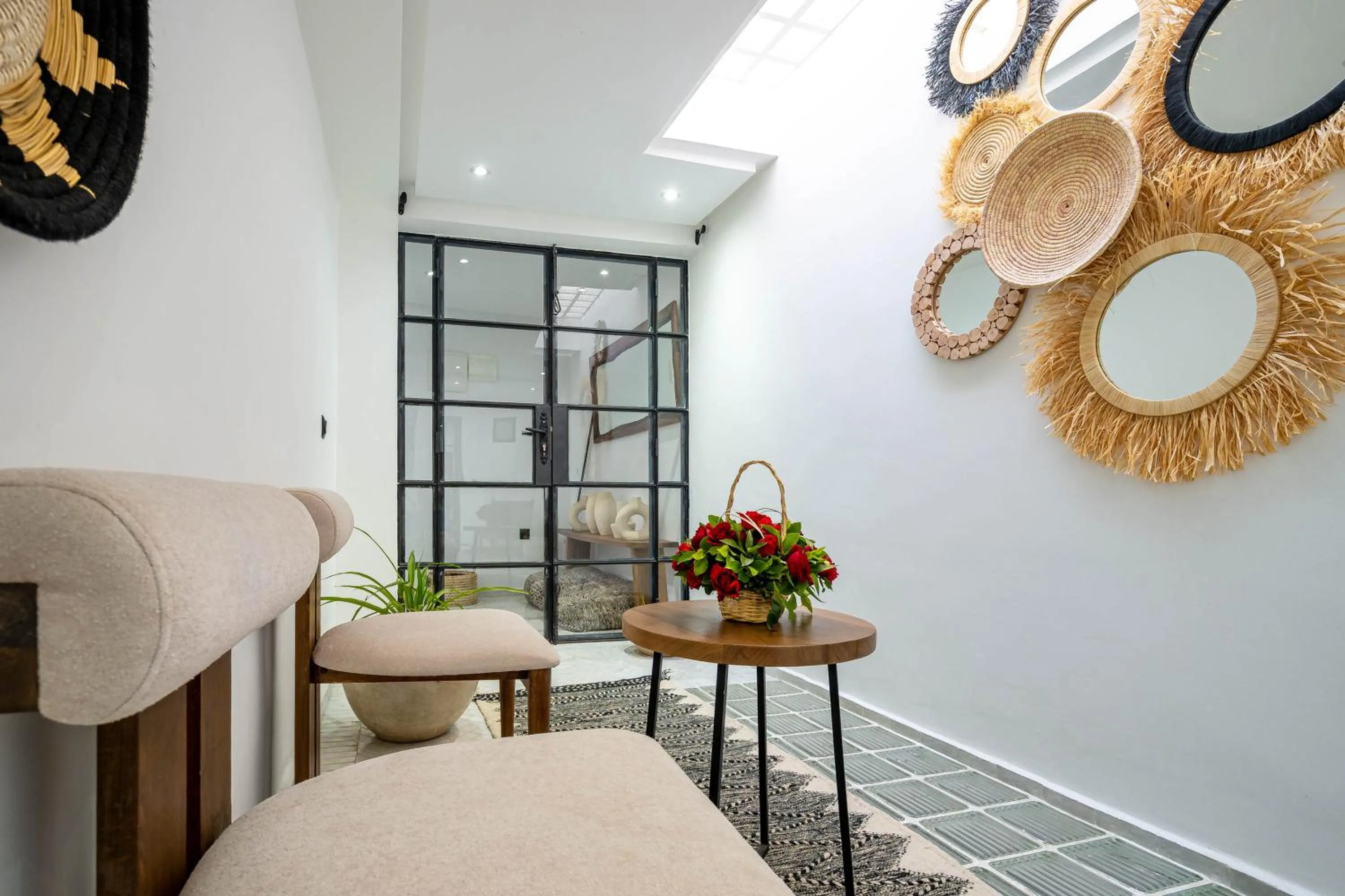 Seating area in Riad La Croix Berbere Deluxe